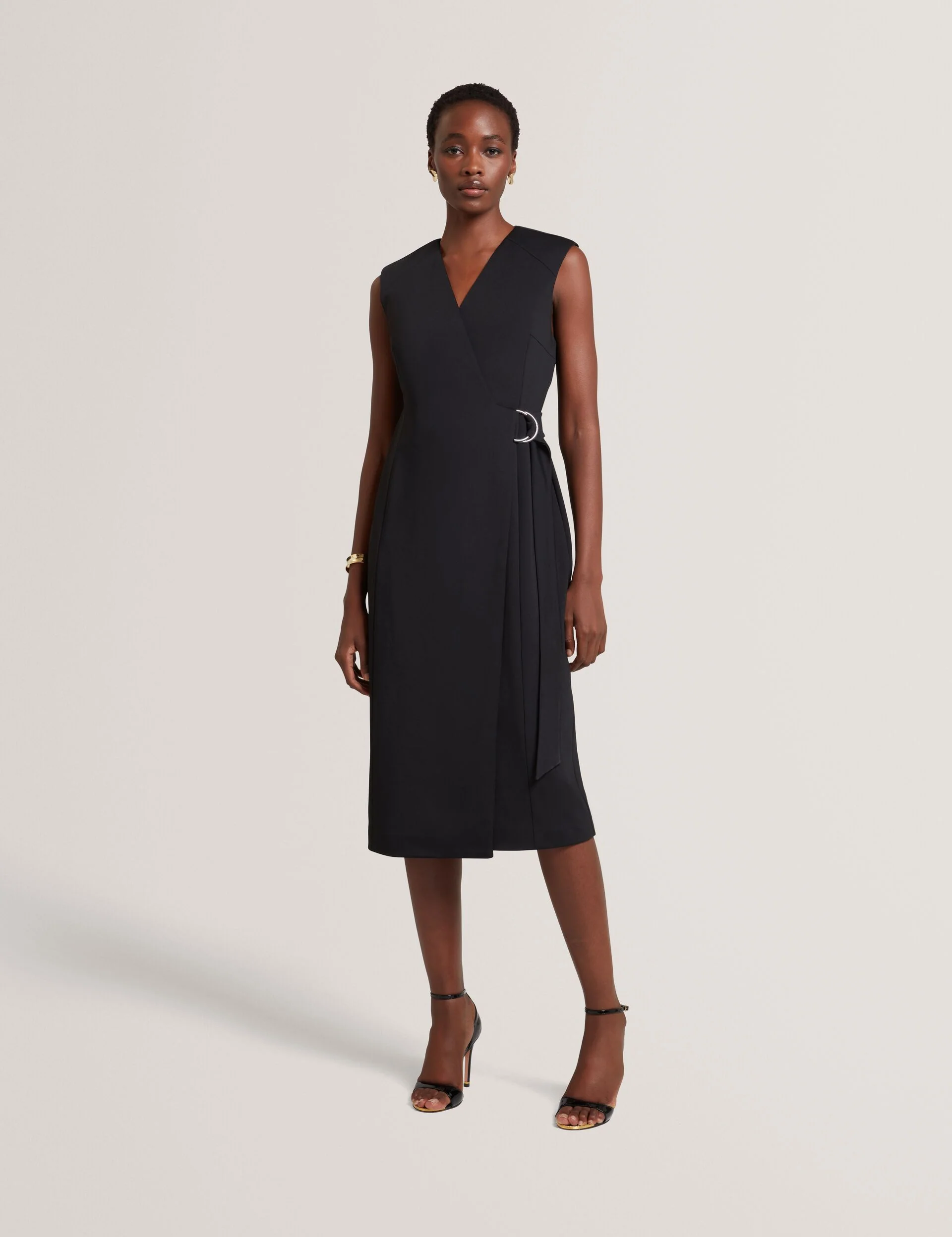 INDRIB | BLACK