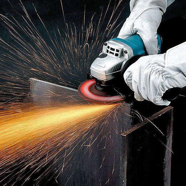 Meuleuse d'angle MAKITA 9558HNRGK3 - 125 mm   2 Disques Diamant