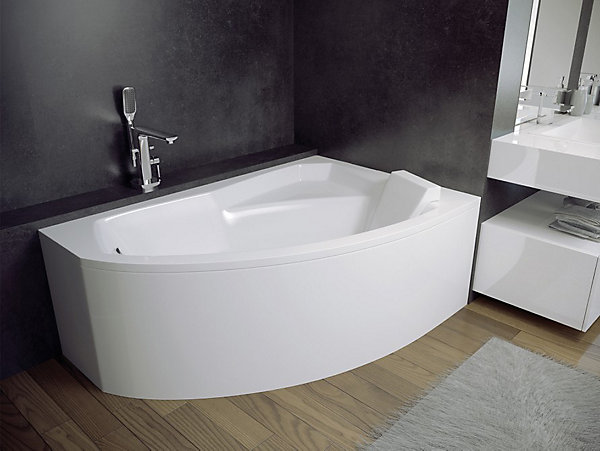 Baignoire asymétrique 140 x 90 Droite RIMA acrylique blanc, sans Habillage   Repose Tête   Pieds   Vidage à chromé