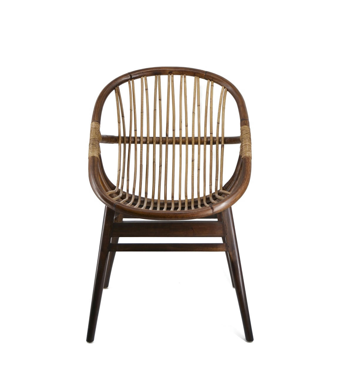 - Fauteuil en bois de mindi et rotin