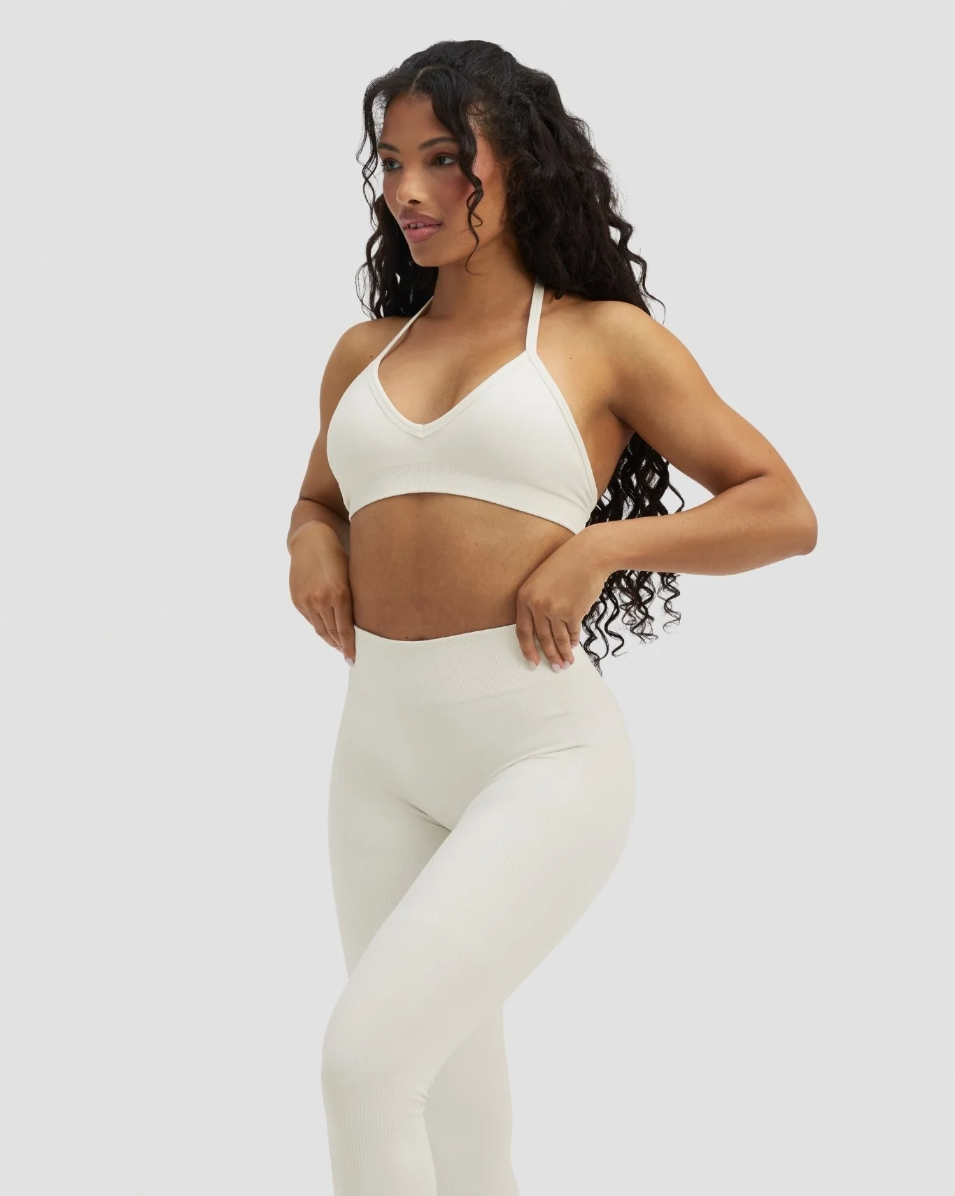 Elevate™ Sculpting Mid Waist Scrunch Leggings | Cream