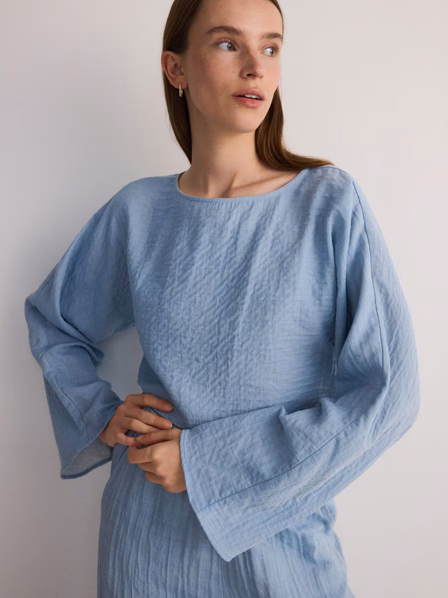 Ladies' Blouse