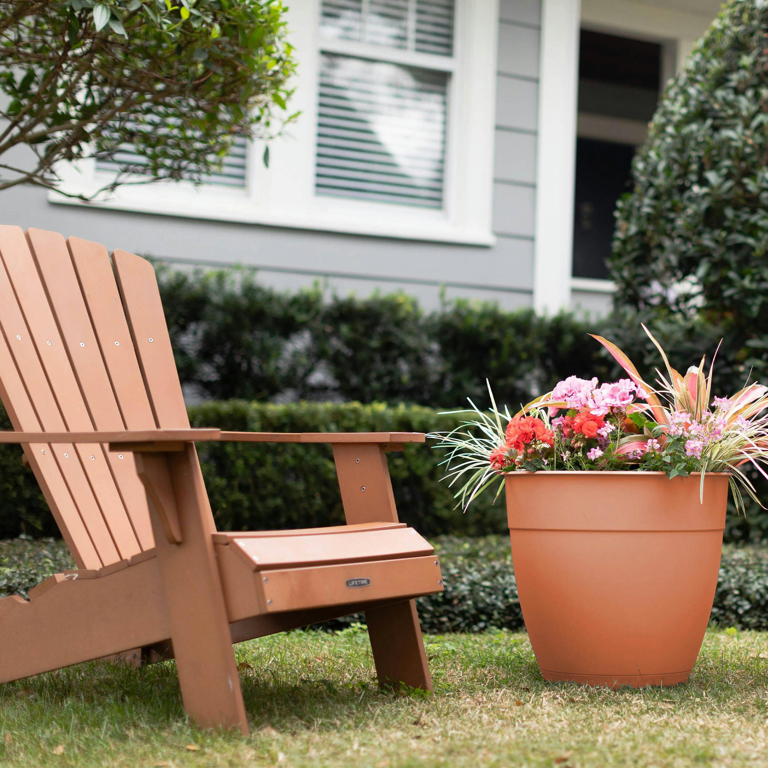 Bloem Dayton Series Round Planter, Assorted Sizes, Terra Cotta
