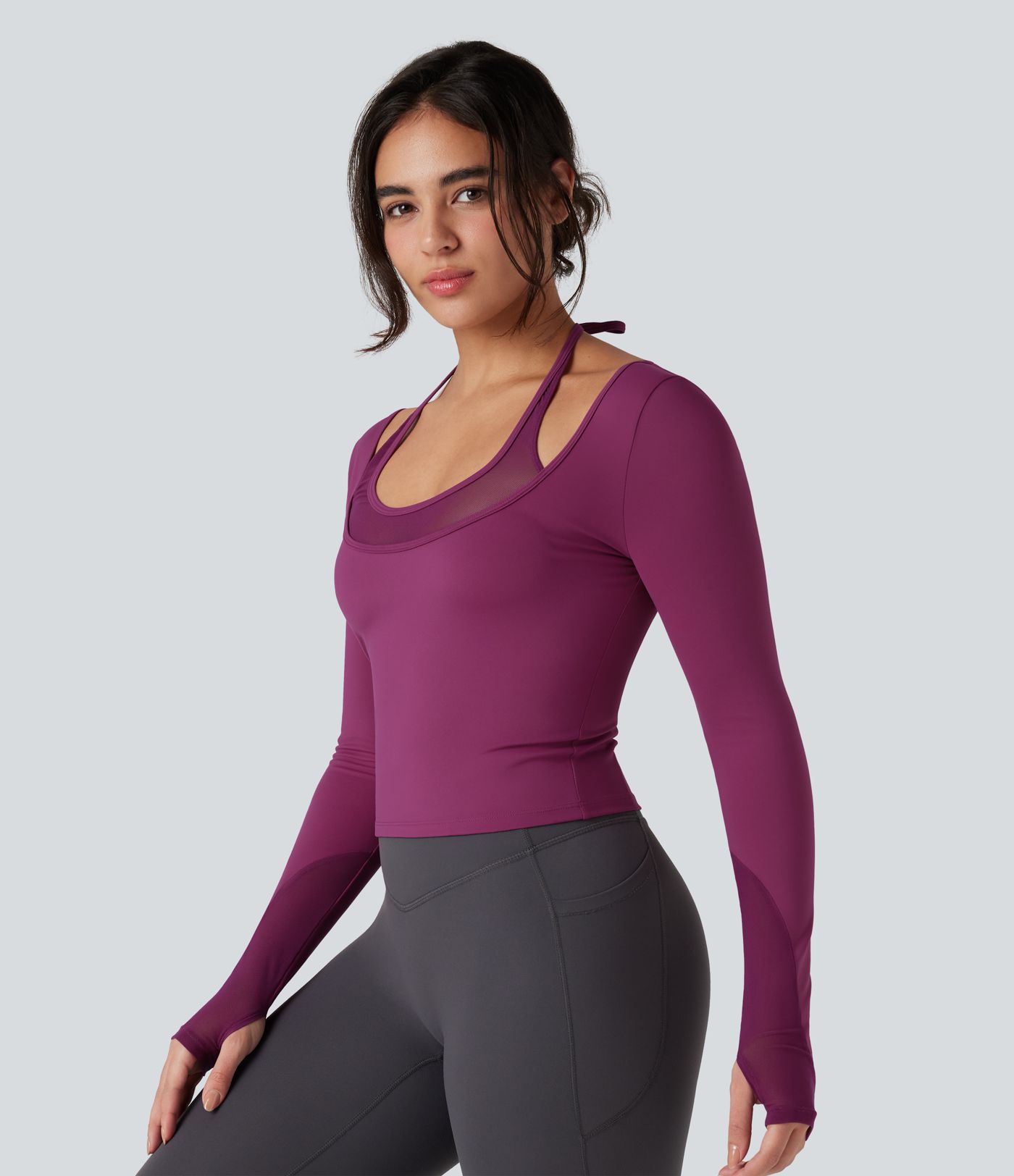 Top de sport yoga SoftlyZero™ Plush dos nu mesh contrastant manches longues avec trous pouces