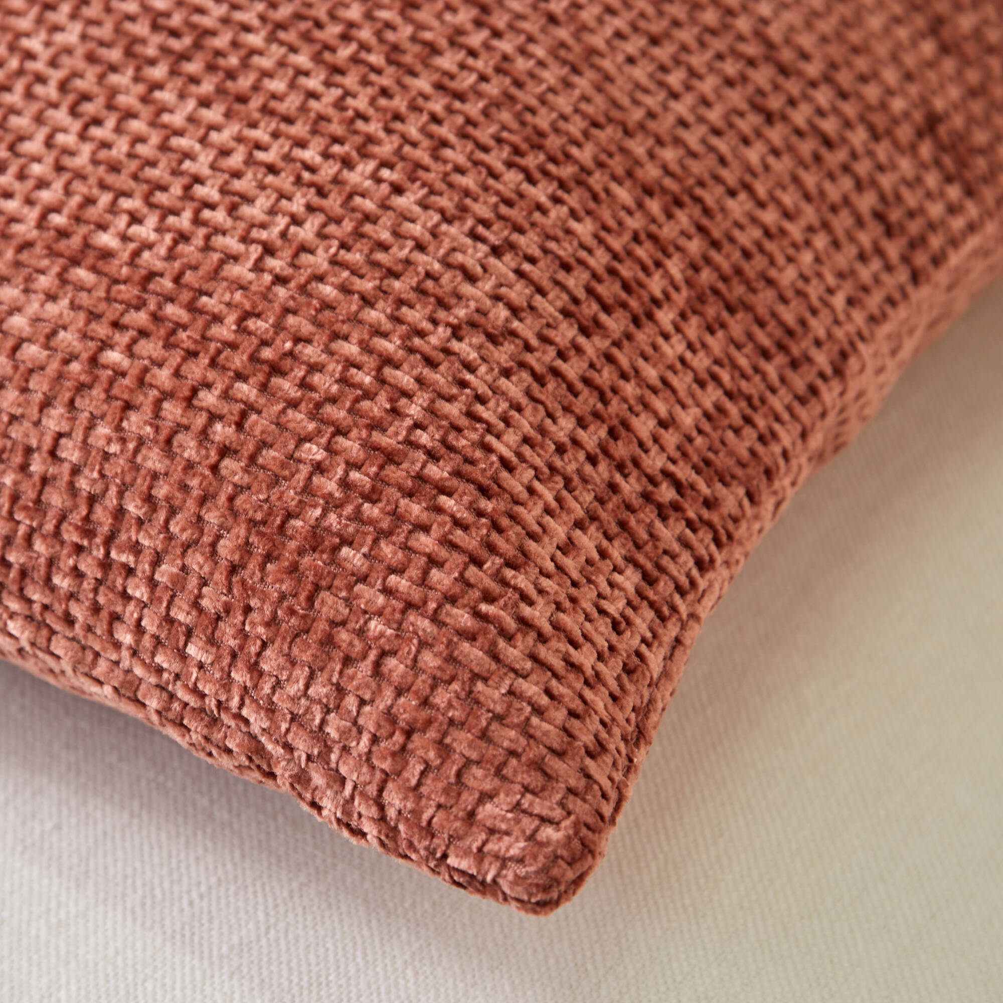 Housse de coussin unie tissage chenille - lot de 2