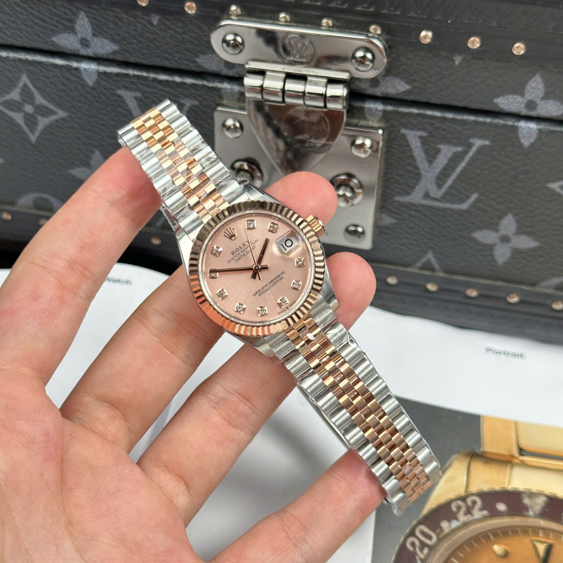 Rolex Datejust SS/RG Plated Fluted Pink Dial CZ Diamonds 31mm Jub AAA Replica