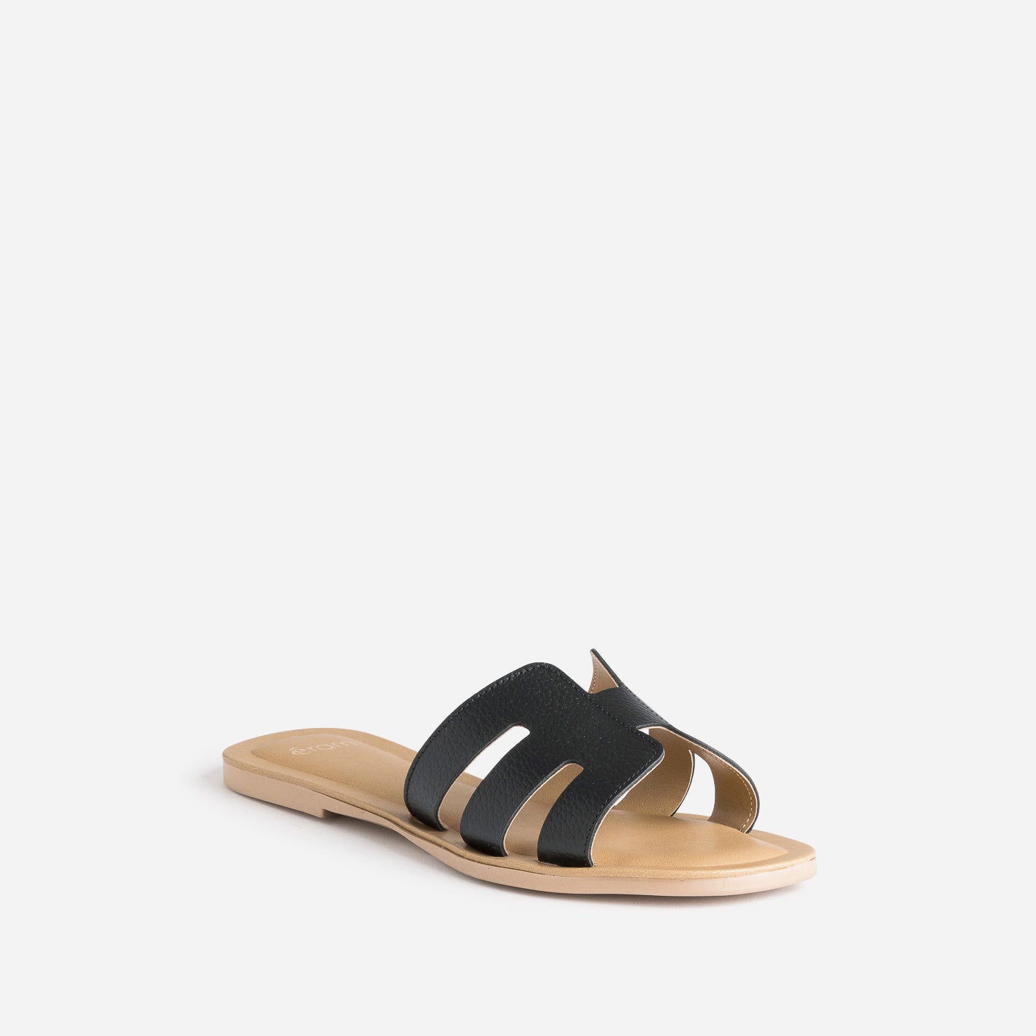 Mule noire en cuir grainé