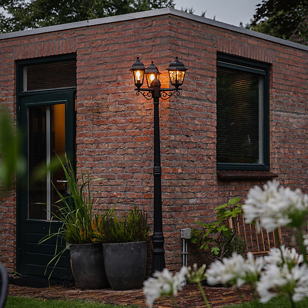 Lanterne classique noire 3 lumières IP44 - Capital