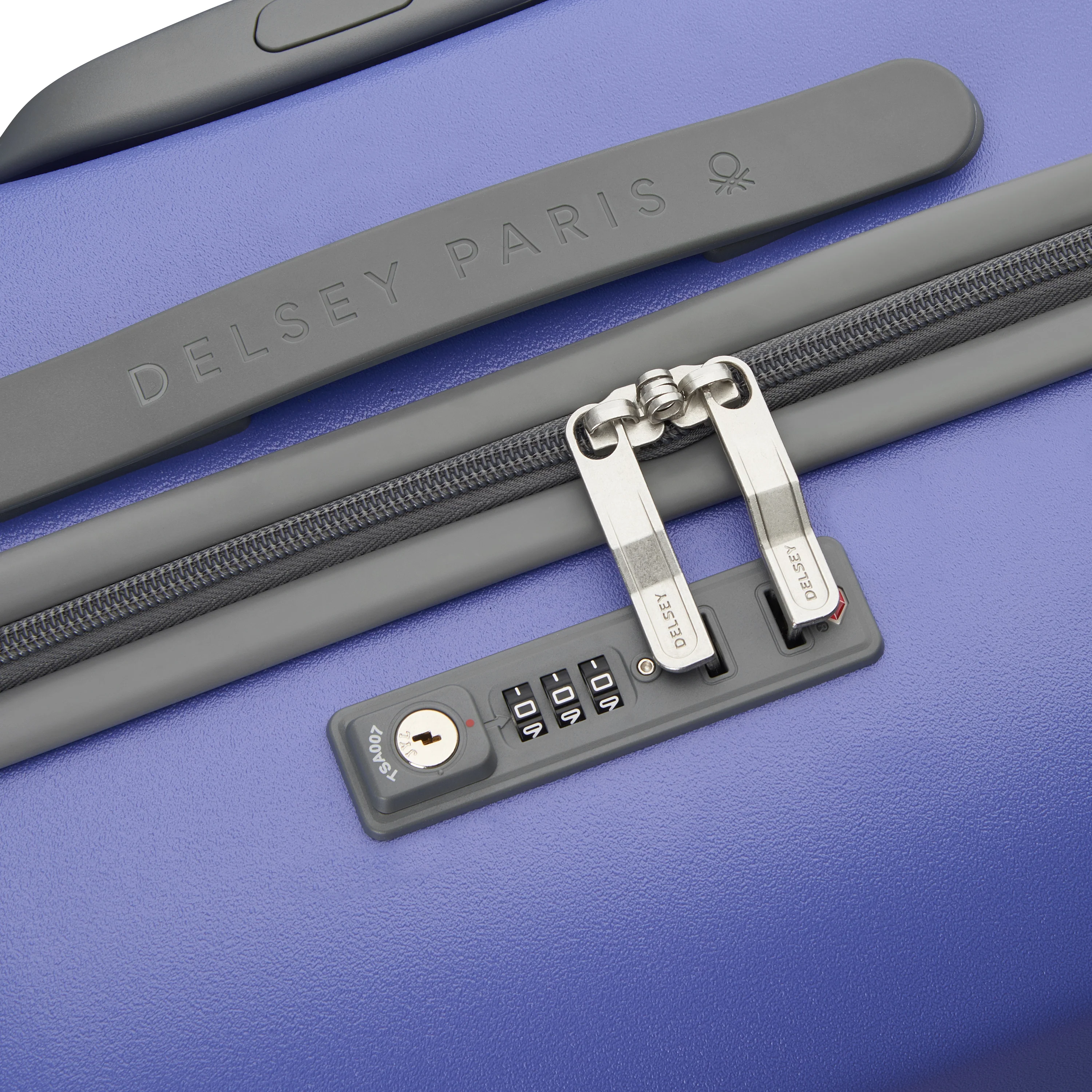 UCB HARDSIDE - M (66CM)