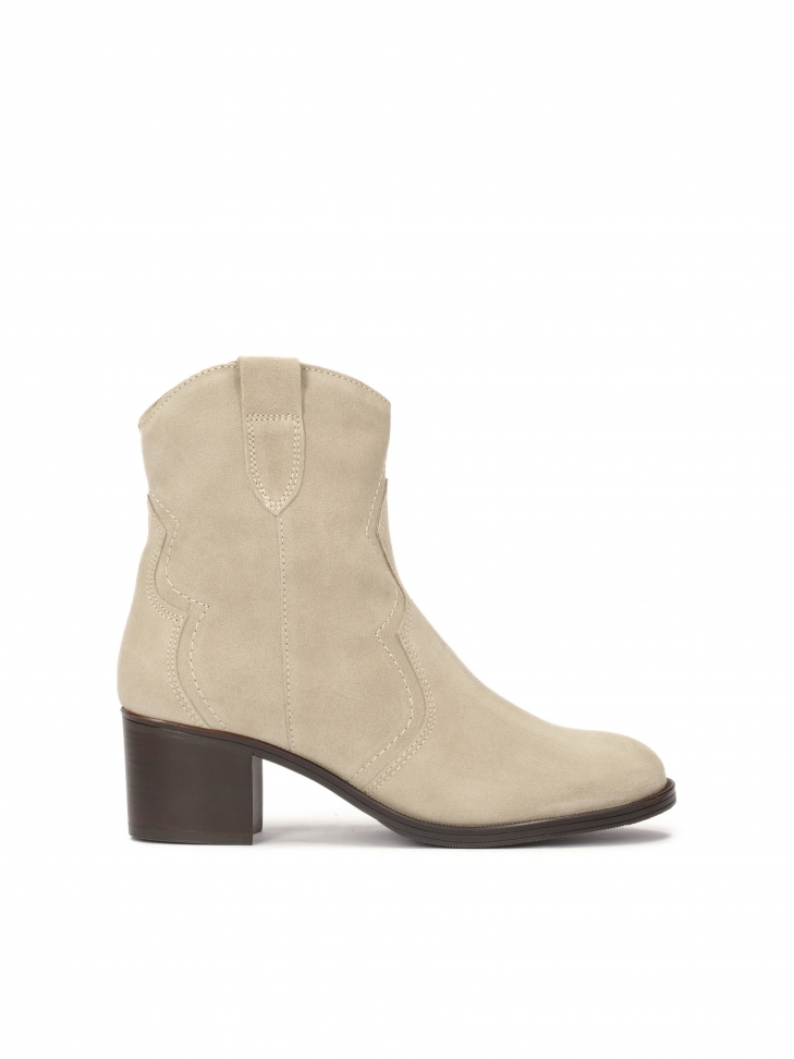 Timeless suede cowboy boots