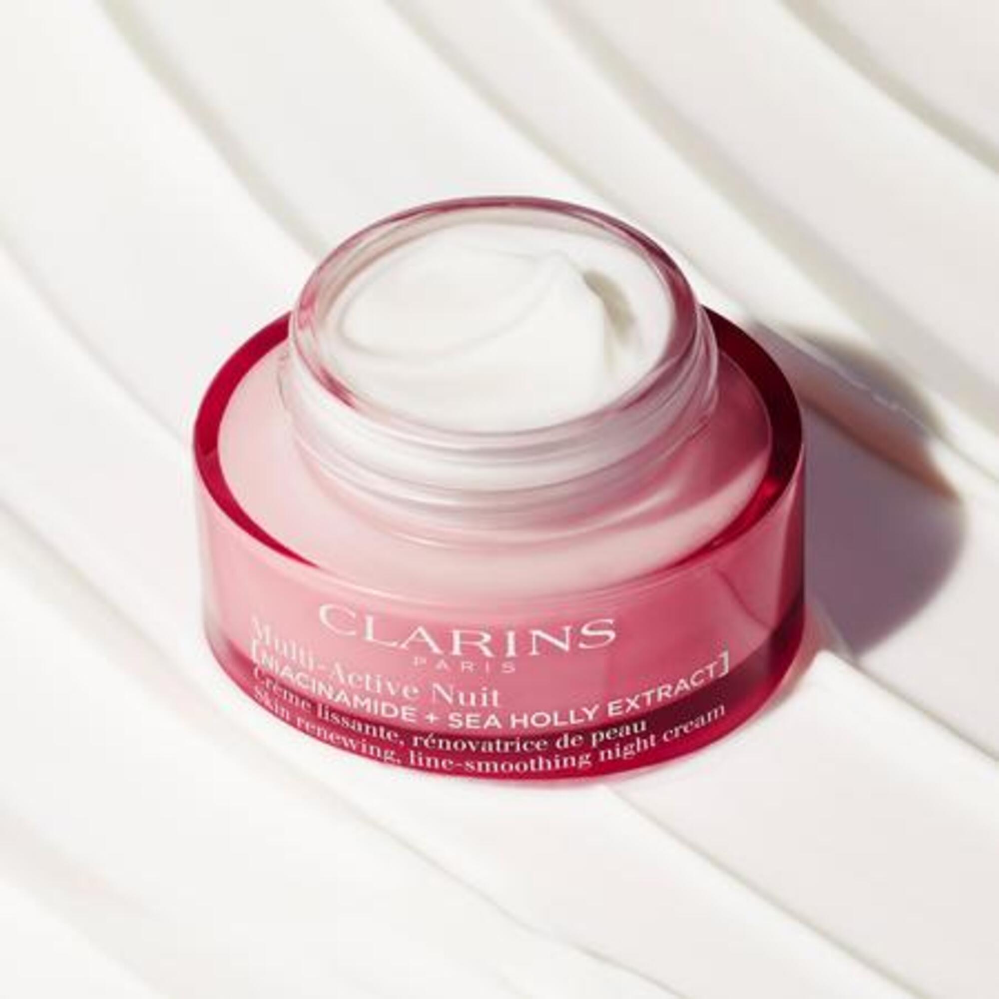 MULTI-ACTIVECrème nuit lissante, rénovatrice de peau – peaux sèches