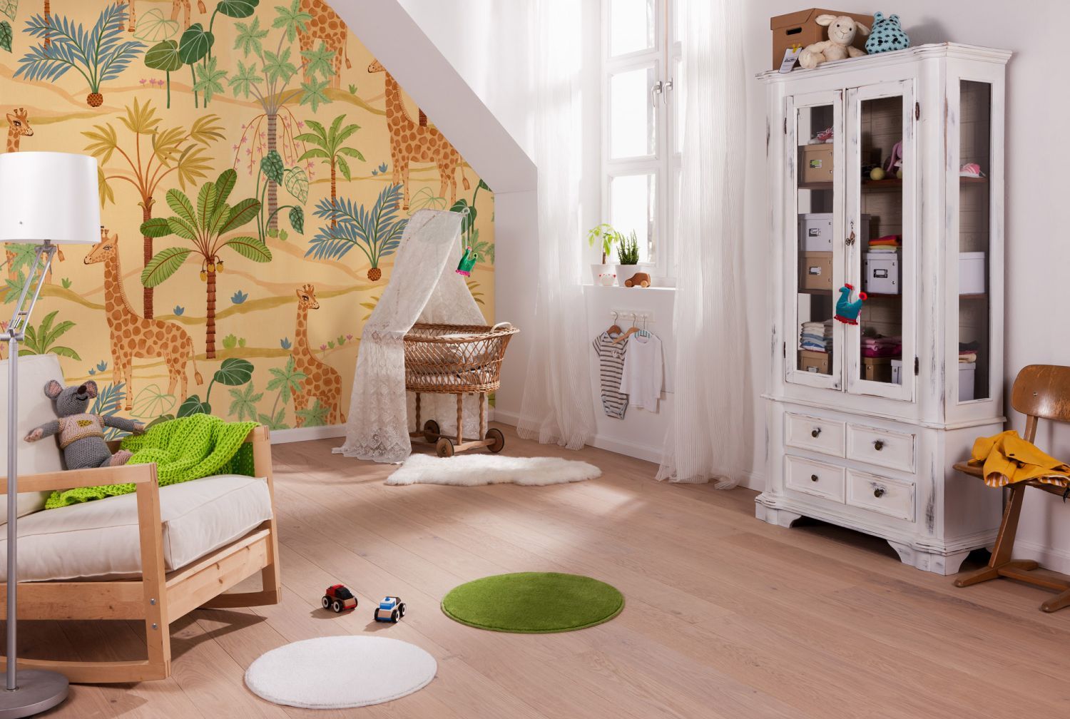 Sanders & Sanders fotobehang giraffen in jungle geel, groen en blauw - 400 x 280 cm - 612146