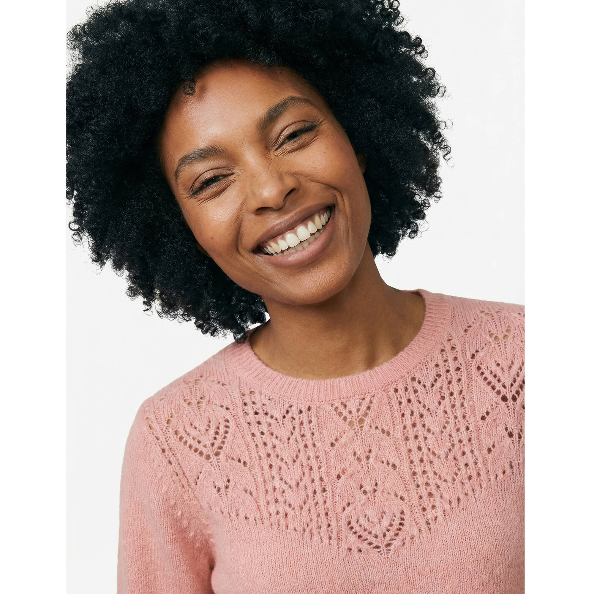 Pull col rond maille ajourée, toucher doux