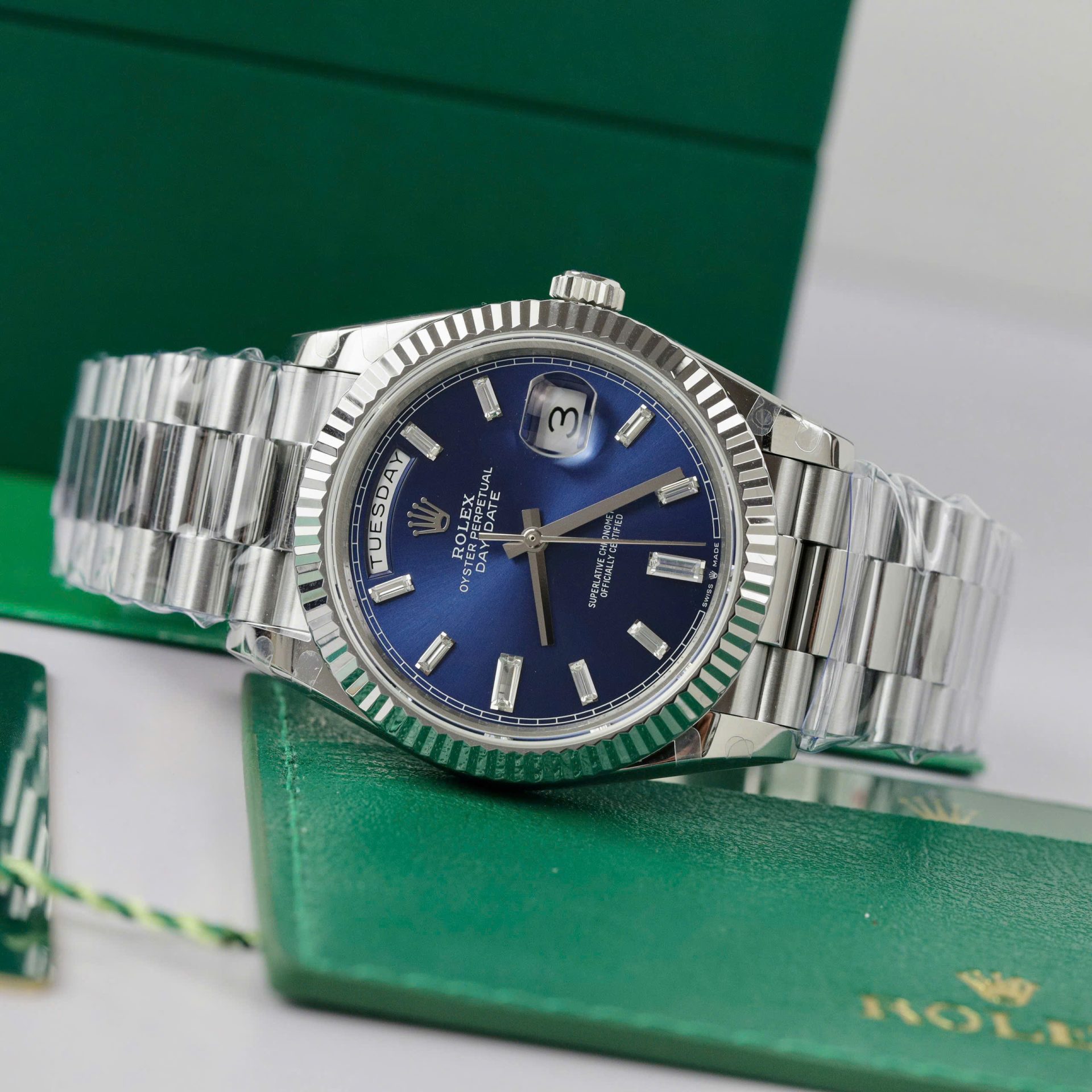 Rolex Day-Date 228236 904L Steel Blue Dial CZ Diamonds 40mm Super Clone