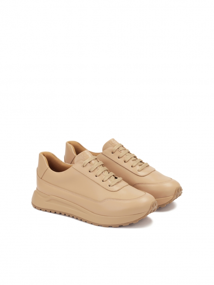 Minimalist sneakers in beige color