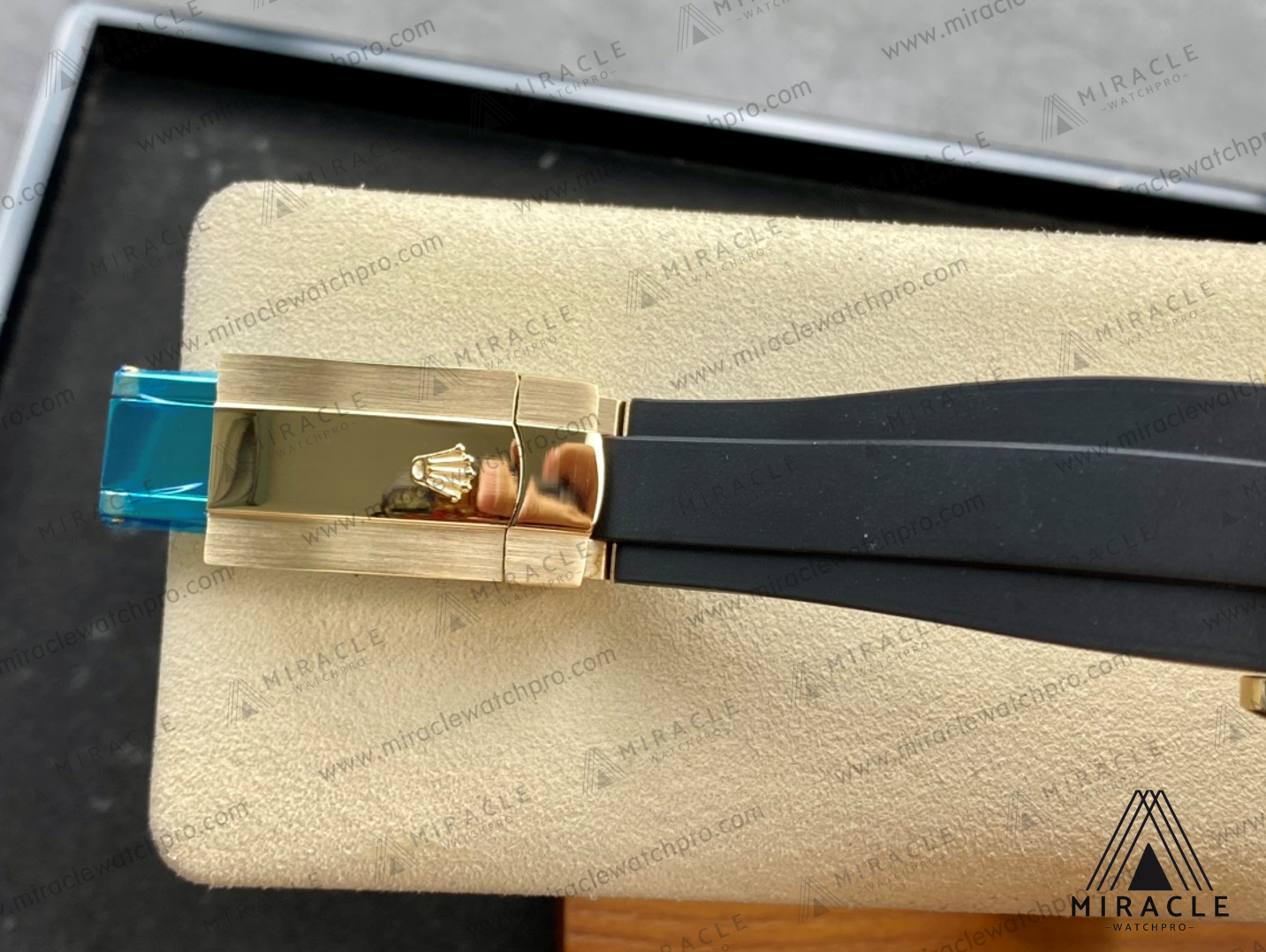 Replica Watch-ROLEX-Sky Dweller-REF.M326238-0009-ELITE CLONE-42MM