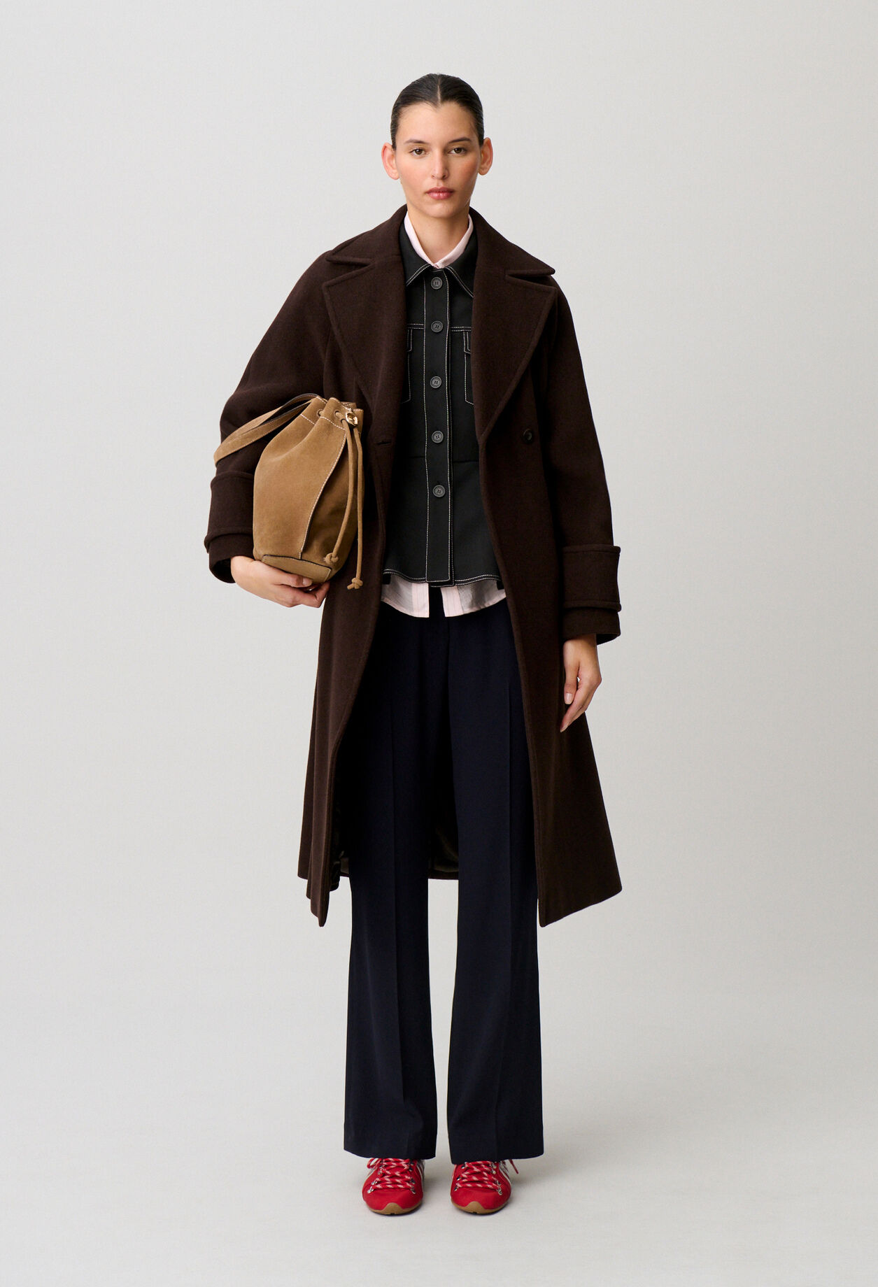Manteau long ceinturé