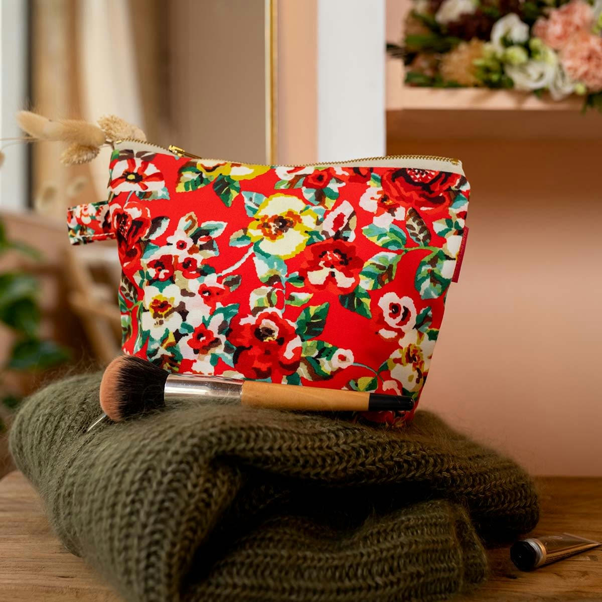 RITA - Pochette en toile outdoor imprimé fleuri rouge 19x28cm