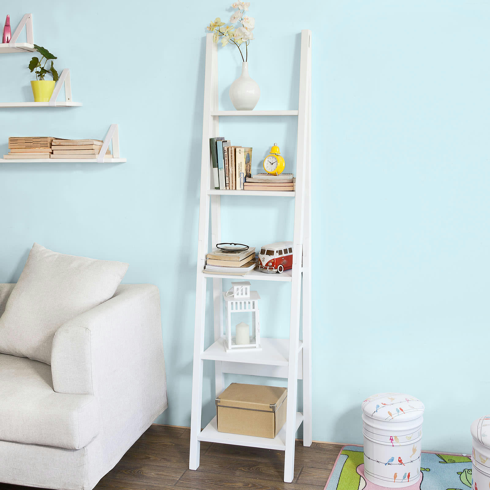 - Étagère style échelle avec 5 étages effet bois blanc