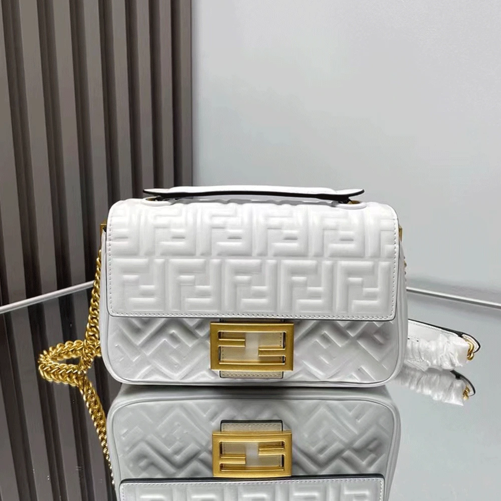 Fendi Mid-length Baguette ChainFF Theme Pattern Bag