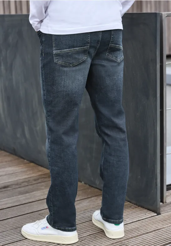 Jeans im Regular Fit