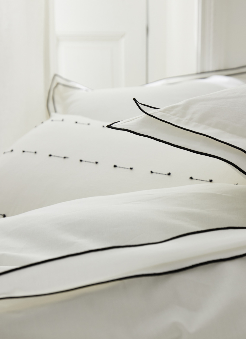 HOUSSE DE COUETTE COTON RECYCLÉ BOURDON CONTRASTÉ BLANC/NOIR