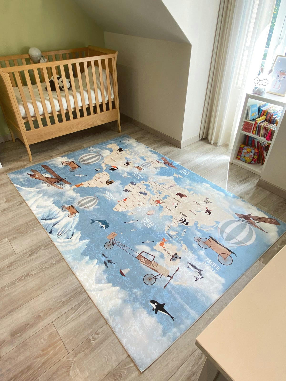 HAPPY - Tapis enfant carte du monde avec animaux 160x230