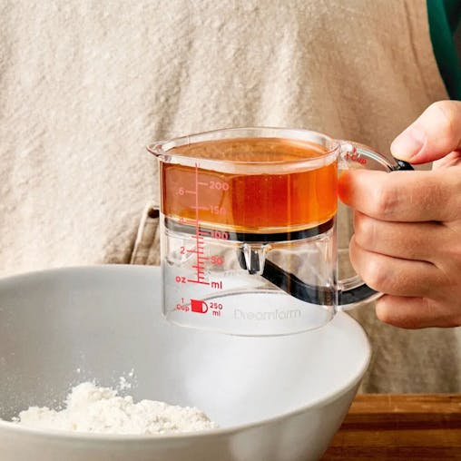 Dreamfarm UpCup Scrape Up Measuring Cup - 1 Cup /250ml