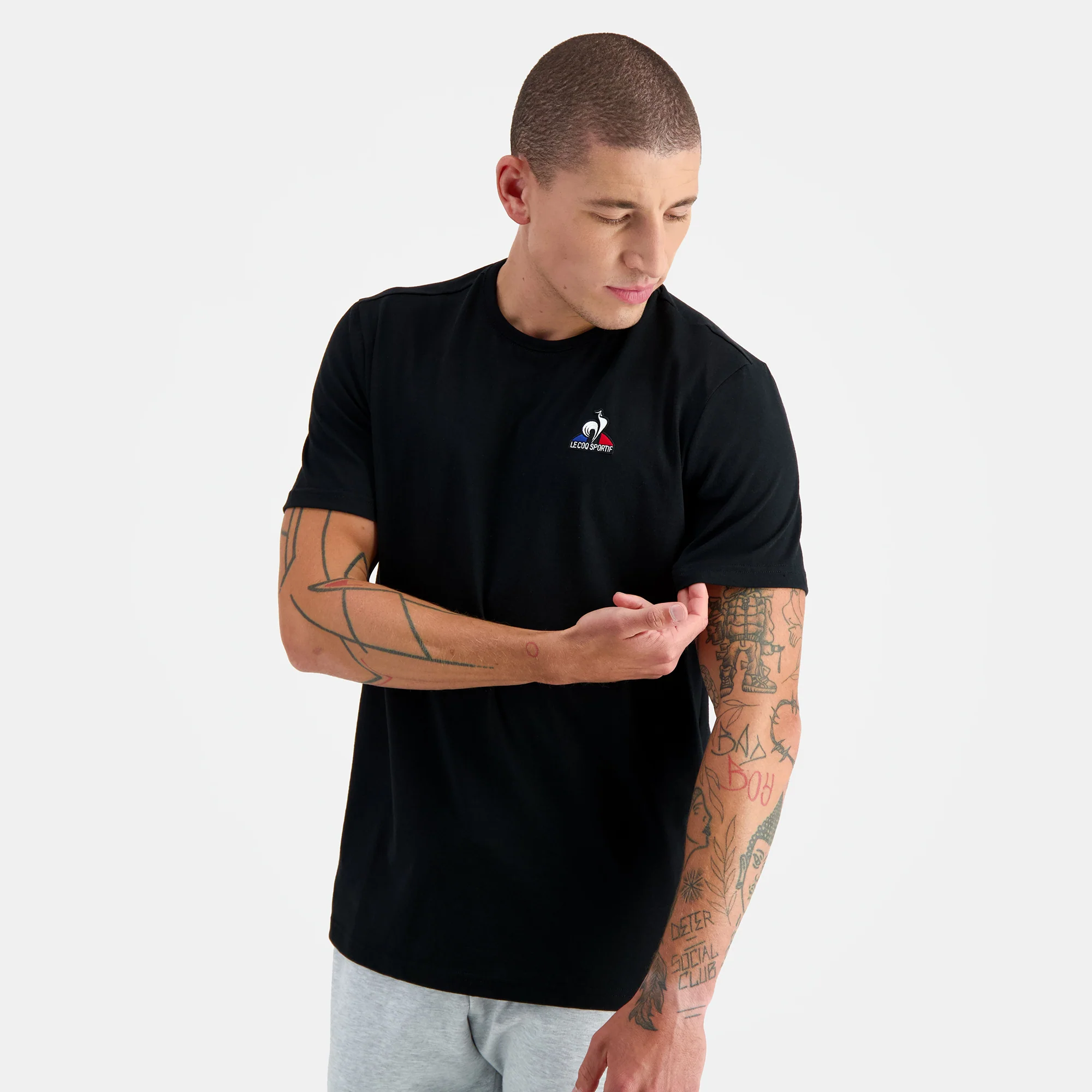 2310544-ESS Tee SS N°4 M black | T-shirt Homme