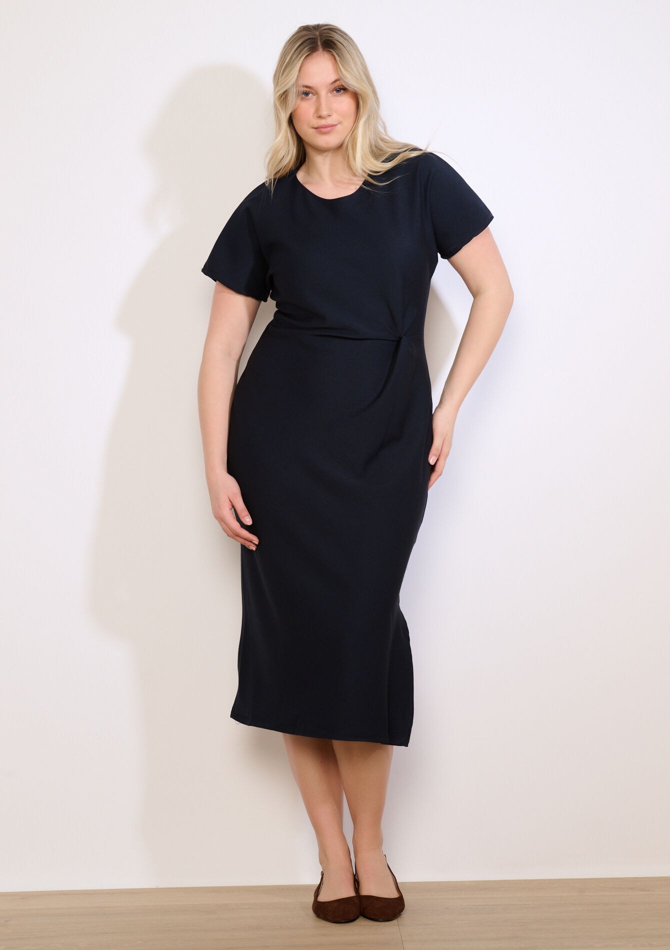 Gedrapeerde midi-jurk