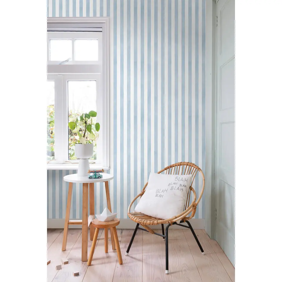 ESTAhome behang strepen blauw en wit - 53 cm x 10.05 m