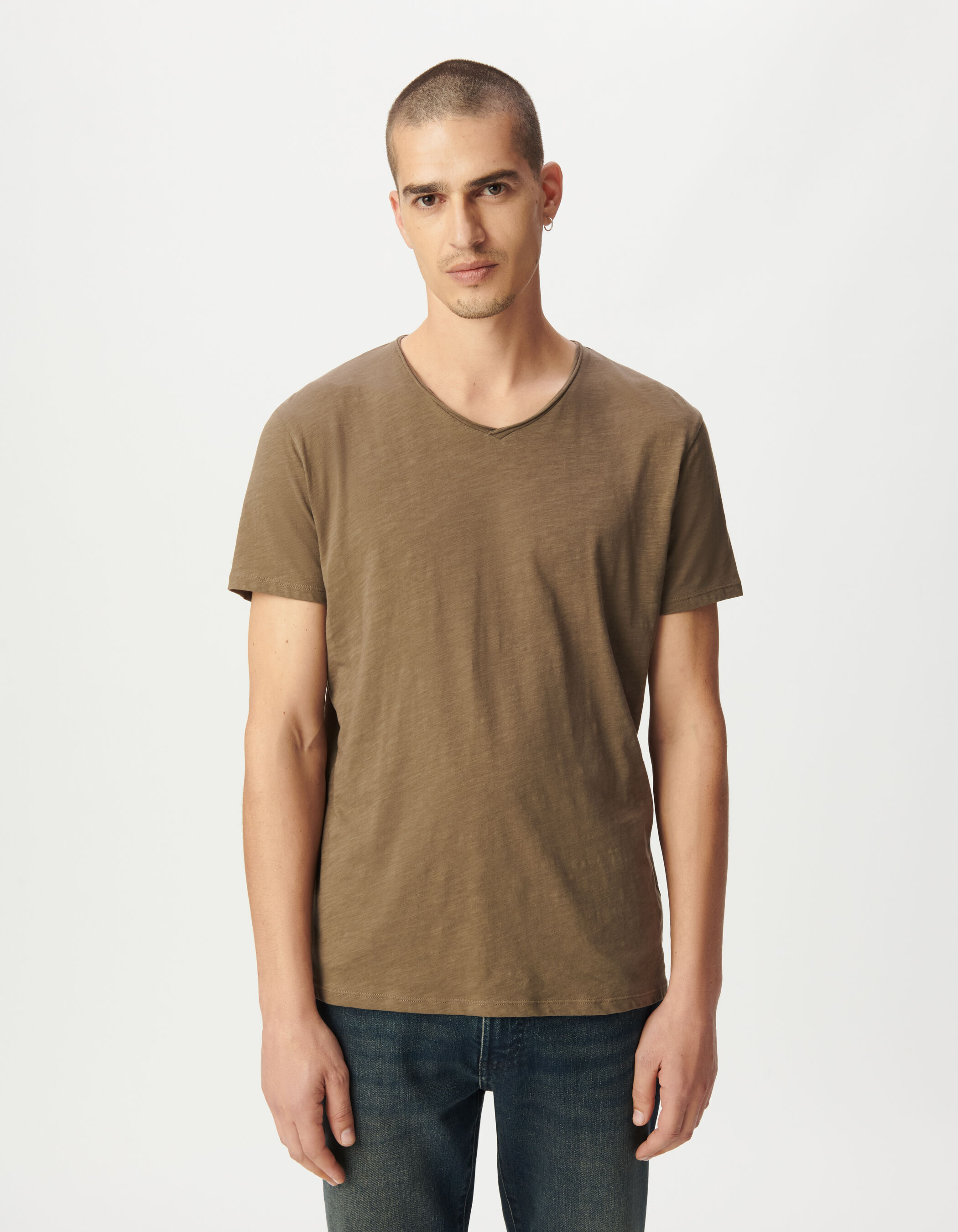 T-shirt encolure V bleu grisé coton bio flammé Homme