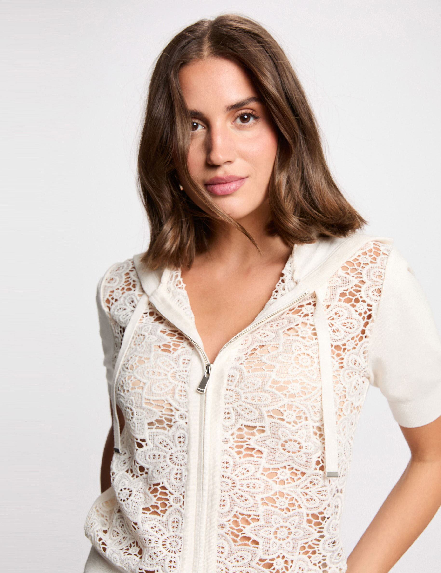 Short-Sleeved Cardigan Hood Ivory Women