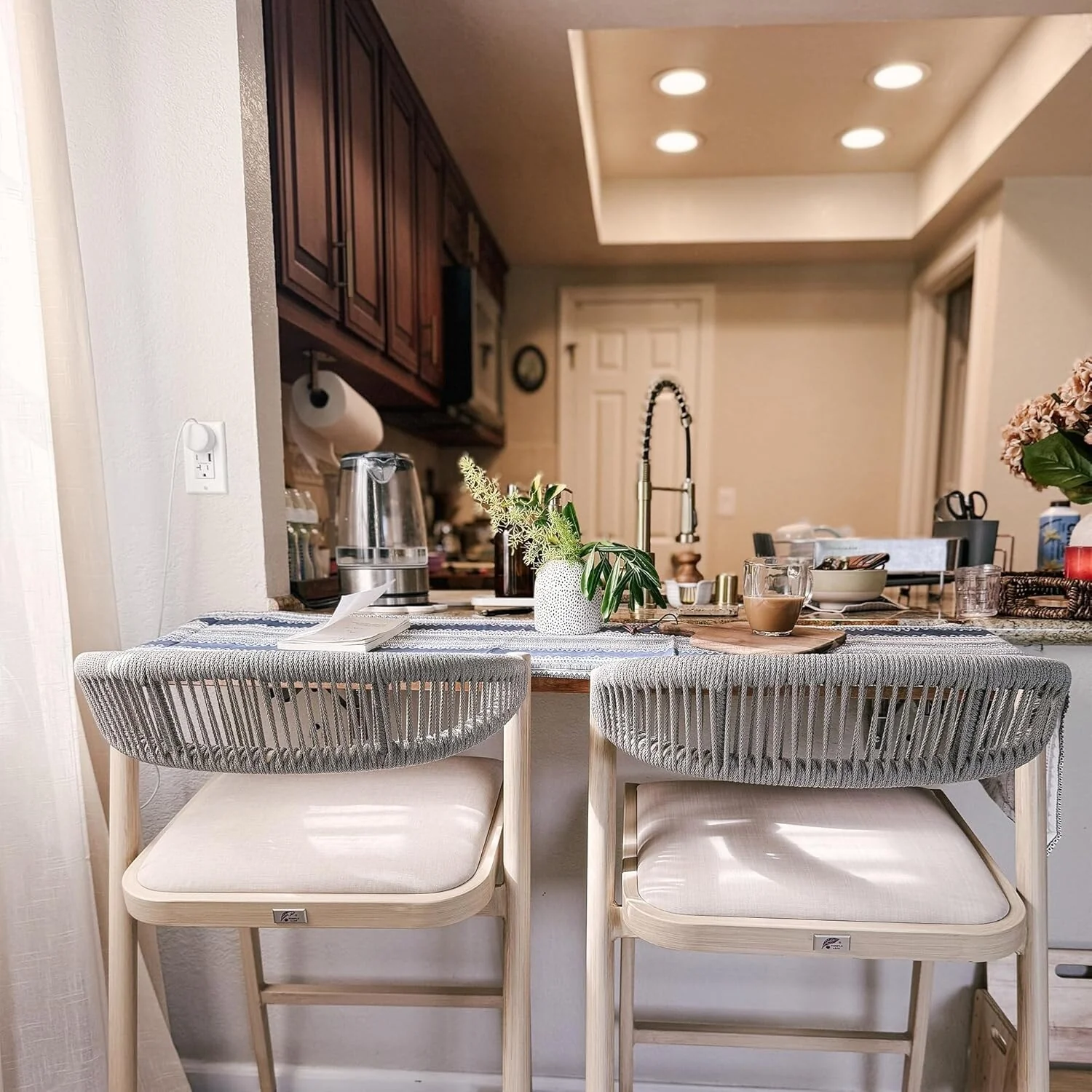 PURPLE LEAF Outdoor Bar Stools Chair Set of 2, All Weather Rattan and Aluminum Patio Bar Stool with Cushion