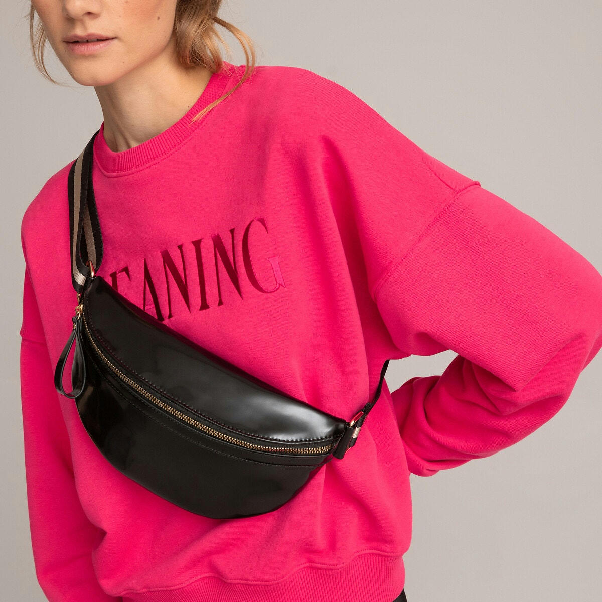 Sac banane effet vernis