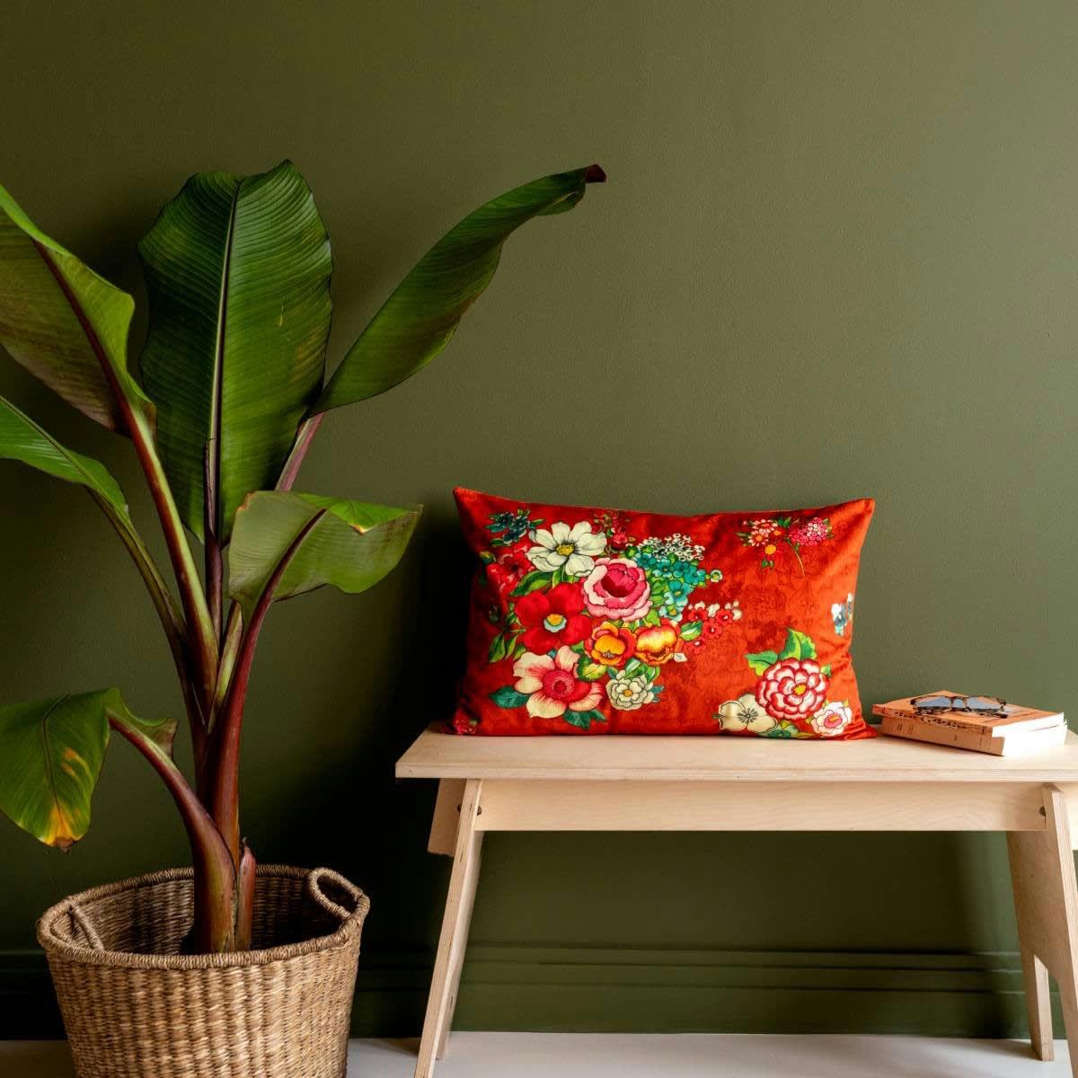 - Housse de coussin velours imprimé fleuri orange 40x60 cm