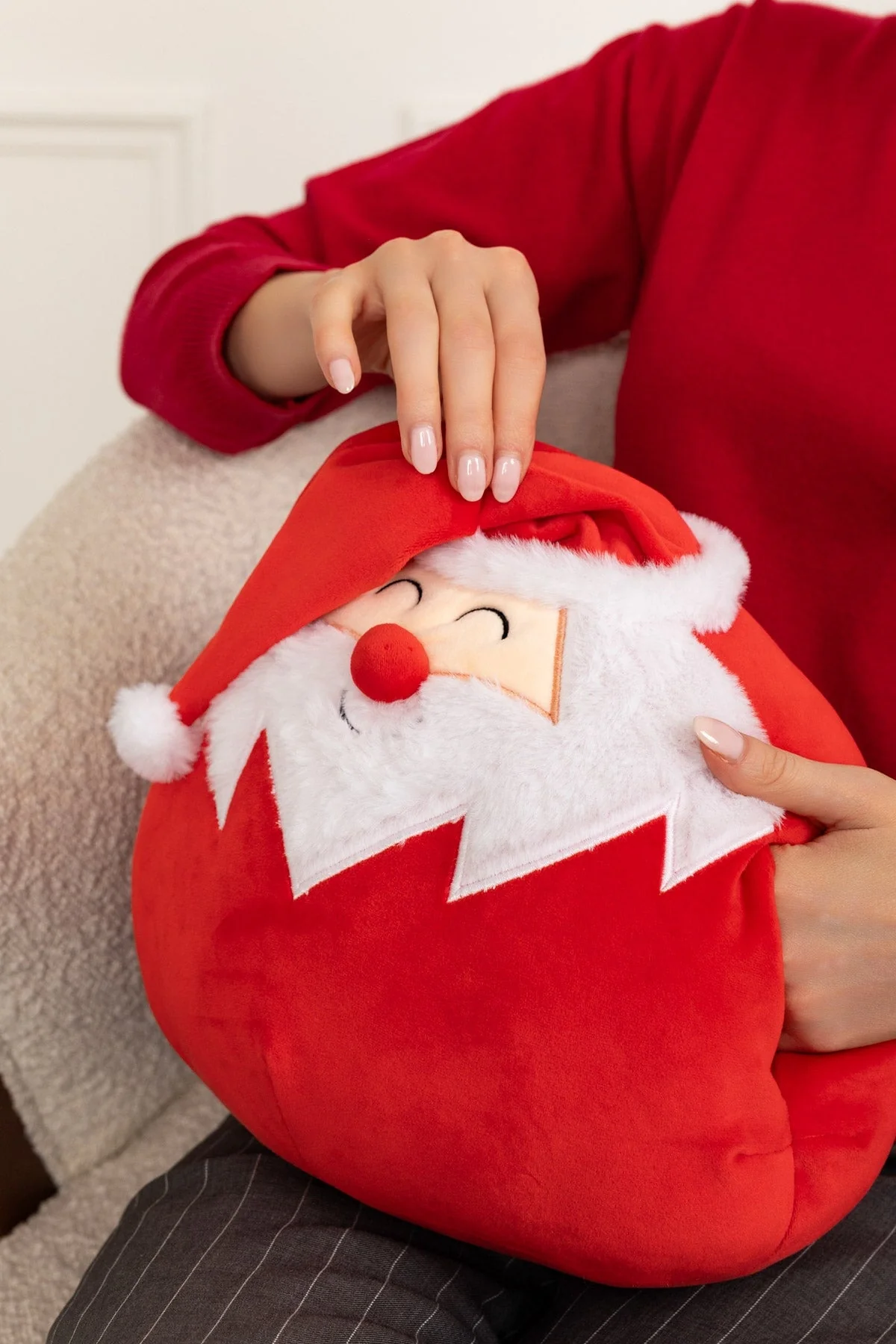Cozy Santa Handwarmer Heated Cushion