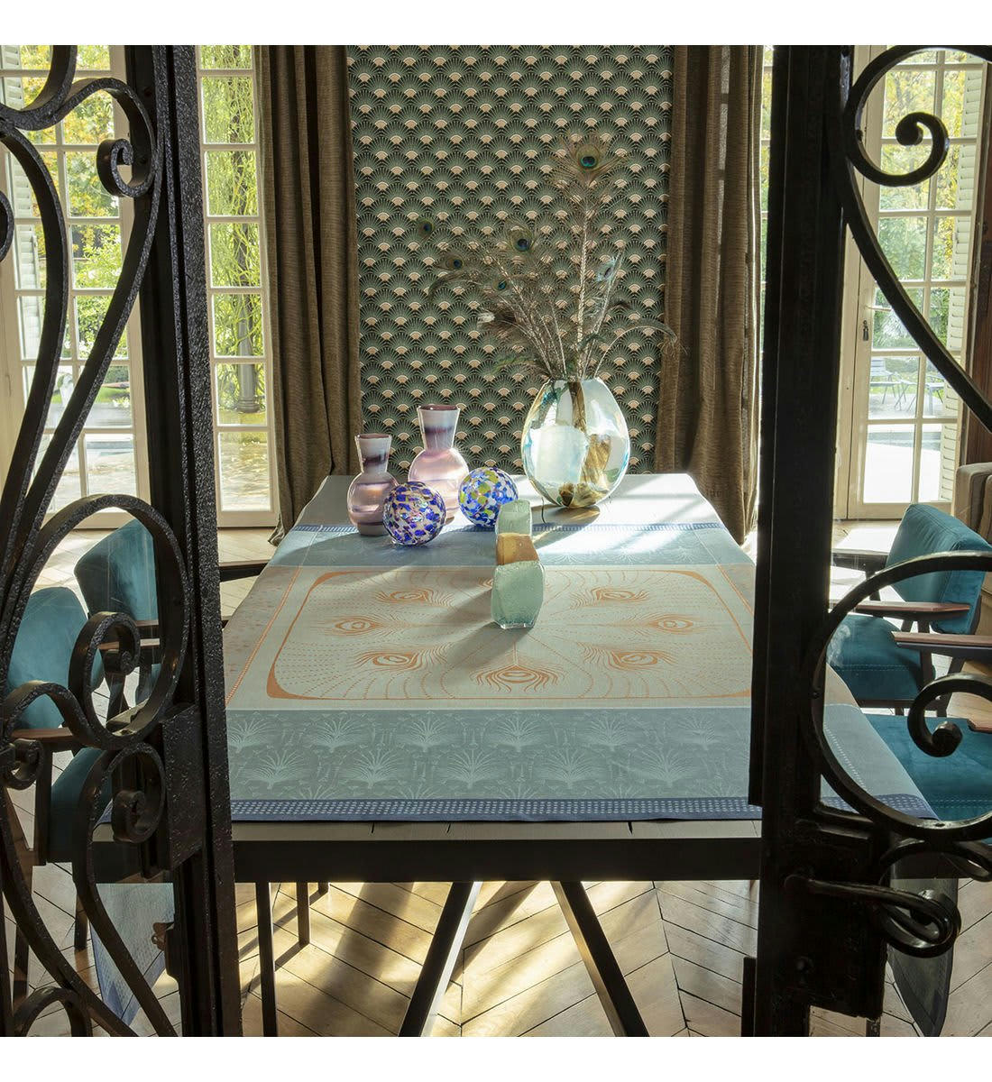 CABARET - Nappe en lin paon 120 x 120
