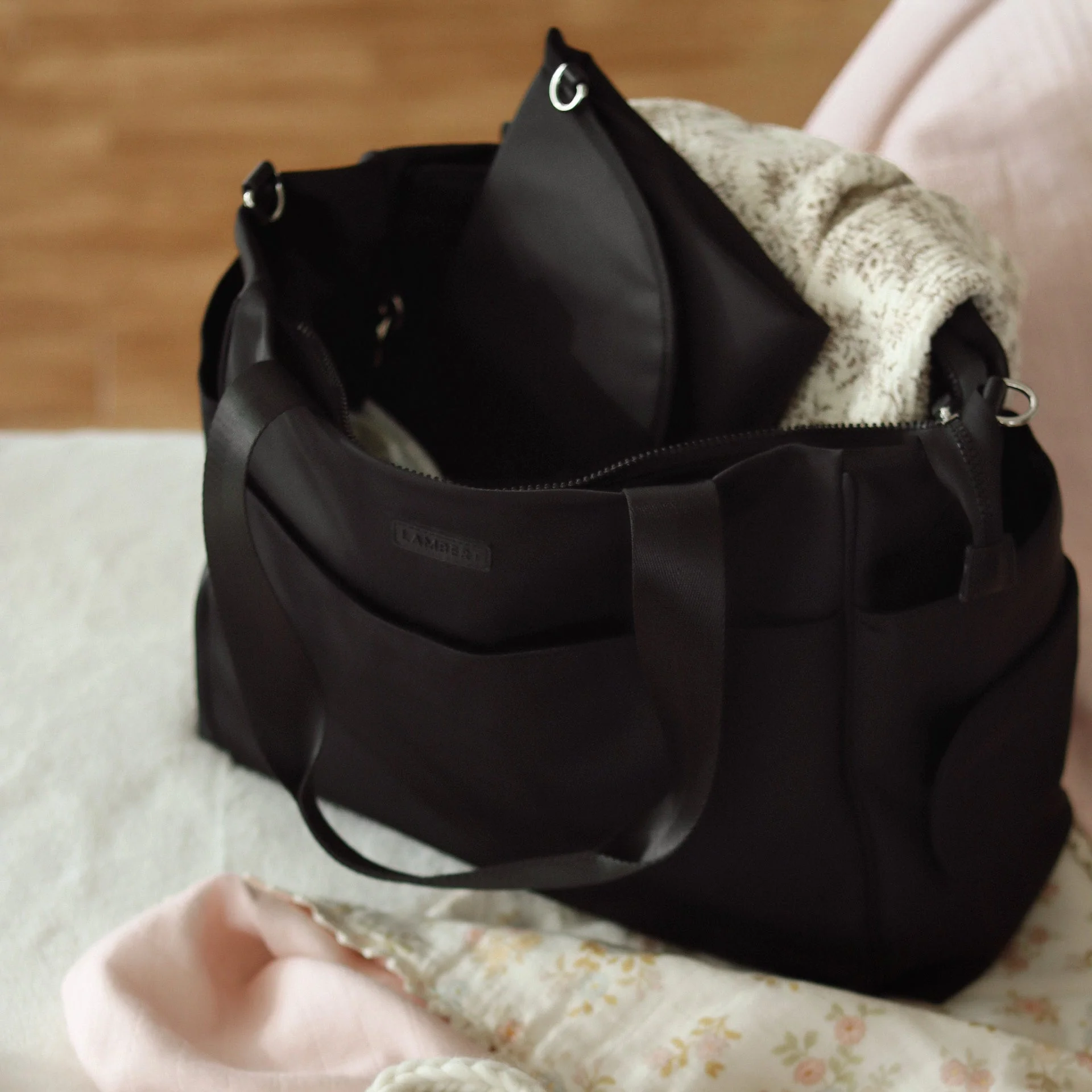 The Milani – Black Maternity Tote Bag in Nylon