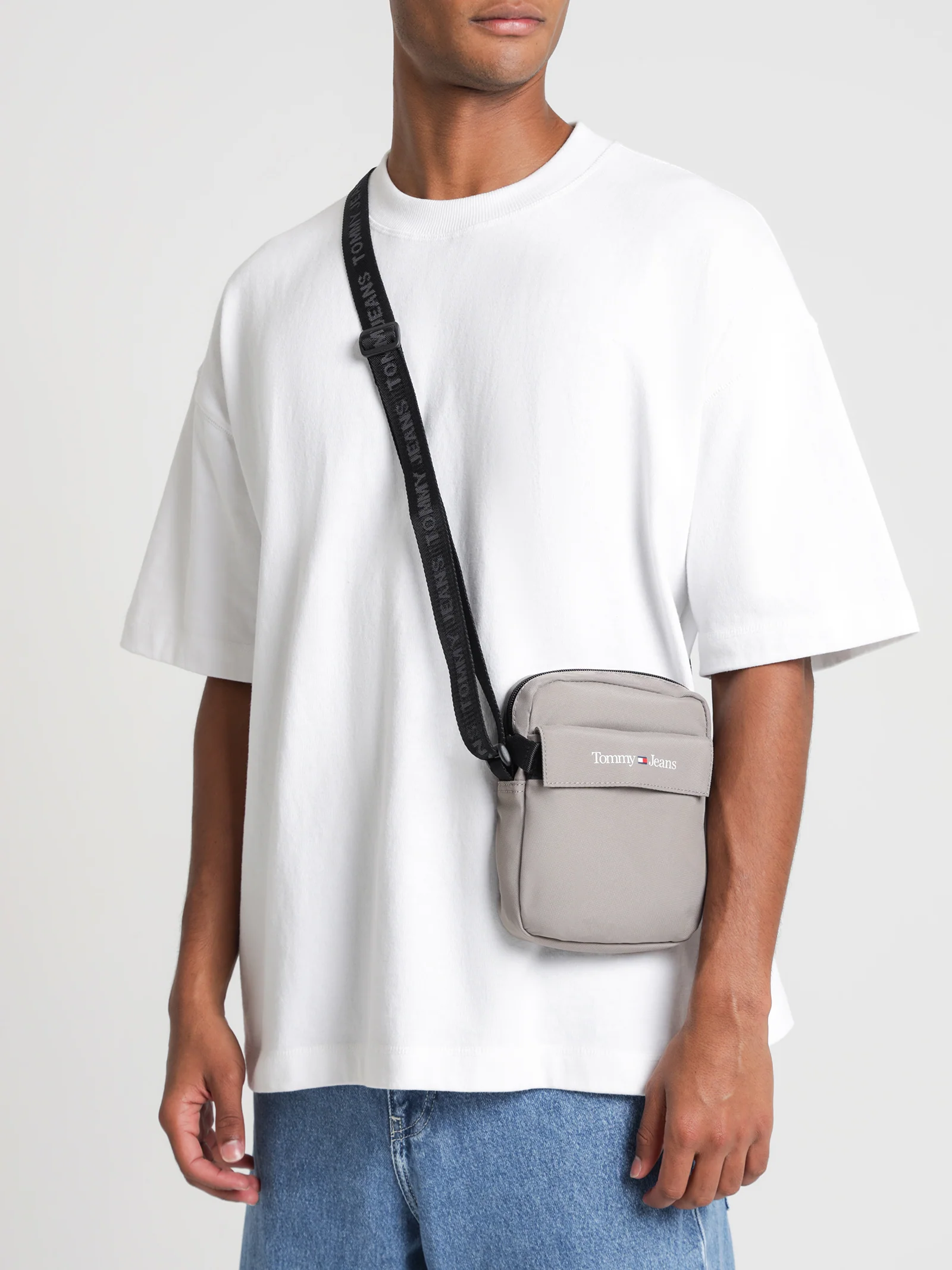 Essential Reporter Bag