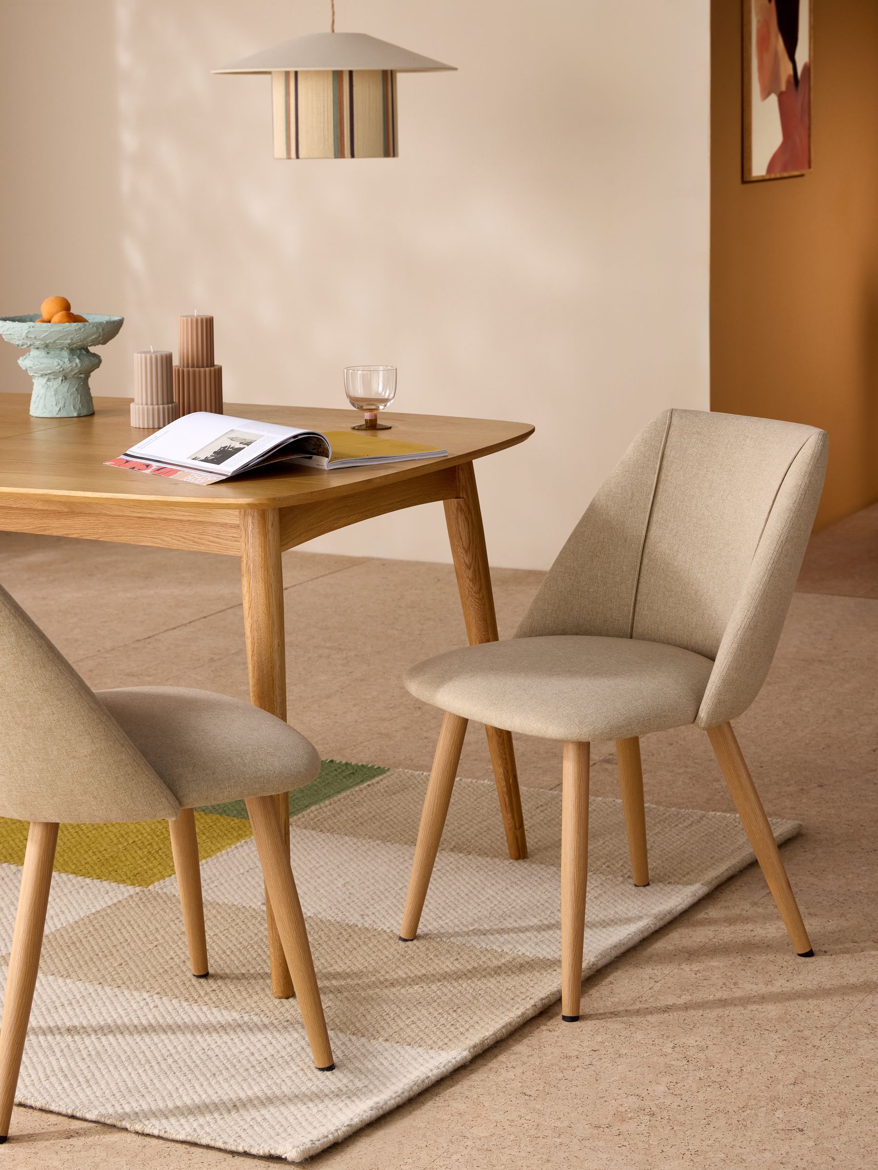 Set of 2 Lule Non Arm Dining Chairs in Ecru Marl and Oak Effect Legs