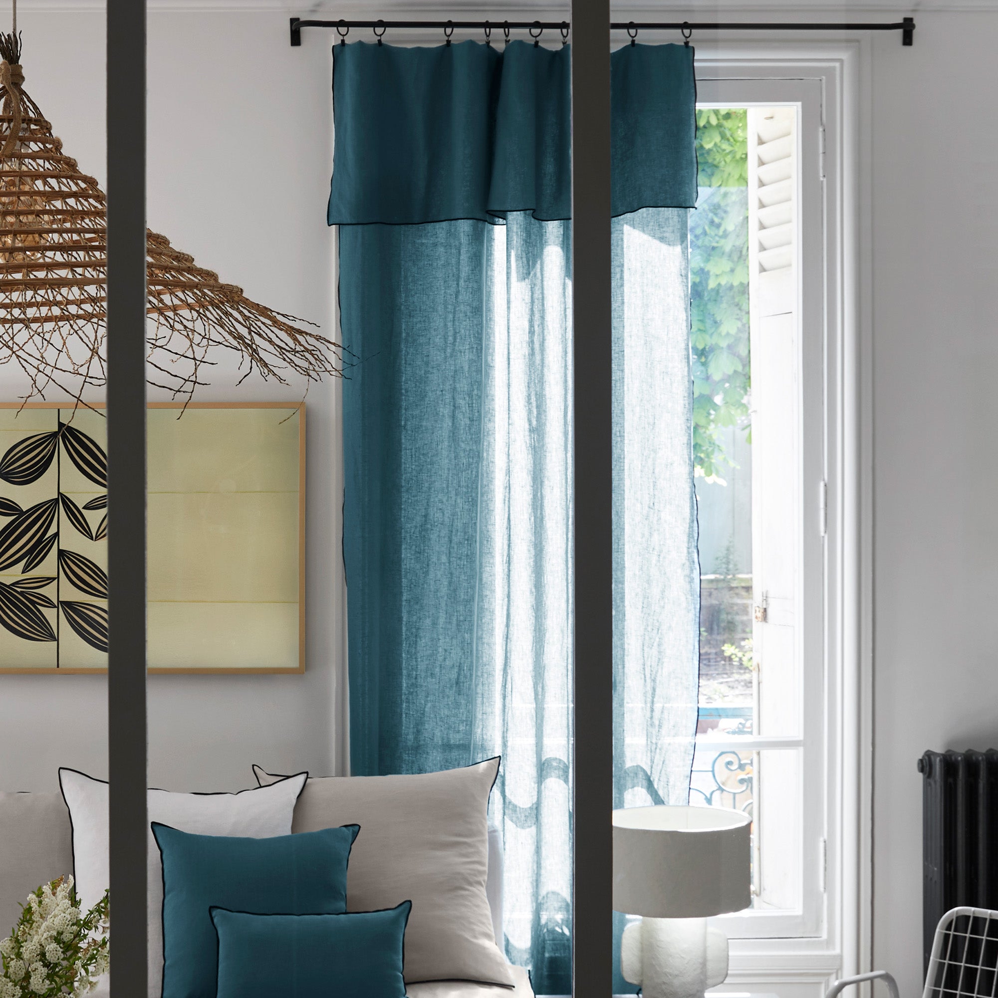 Madura Gordijn Carlina olie en zwarte hommels 350x280 cm