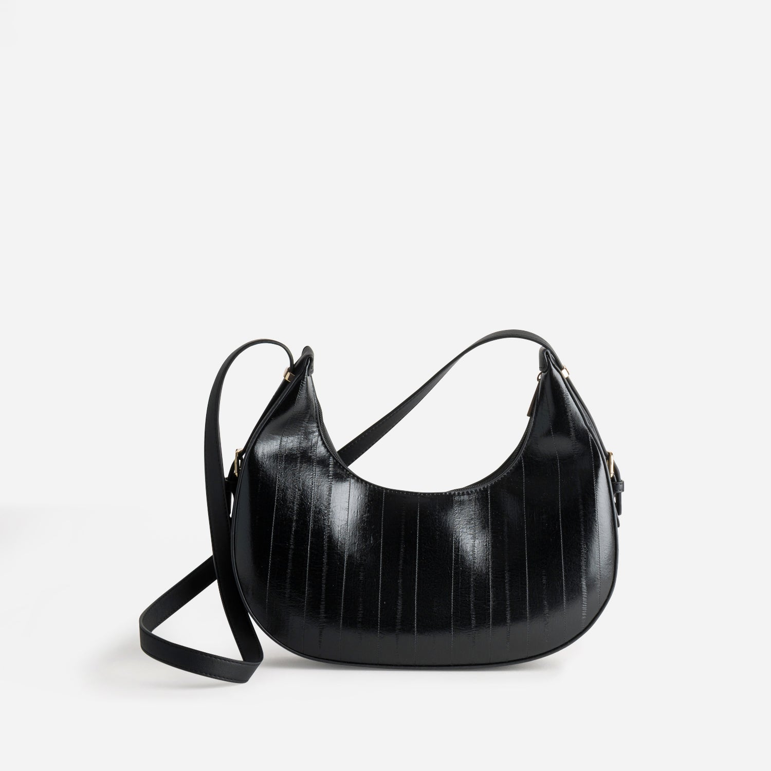 Sac à main noir forme hobo