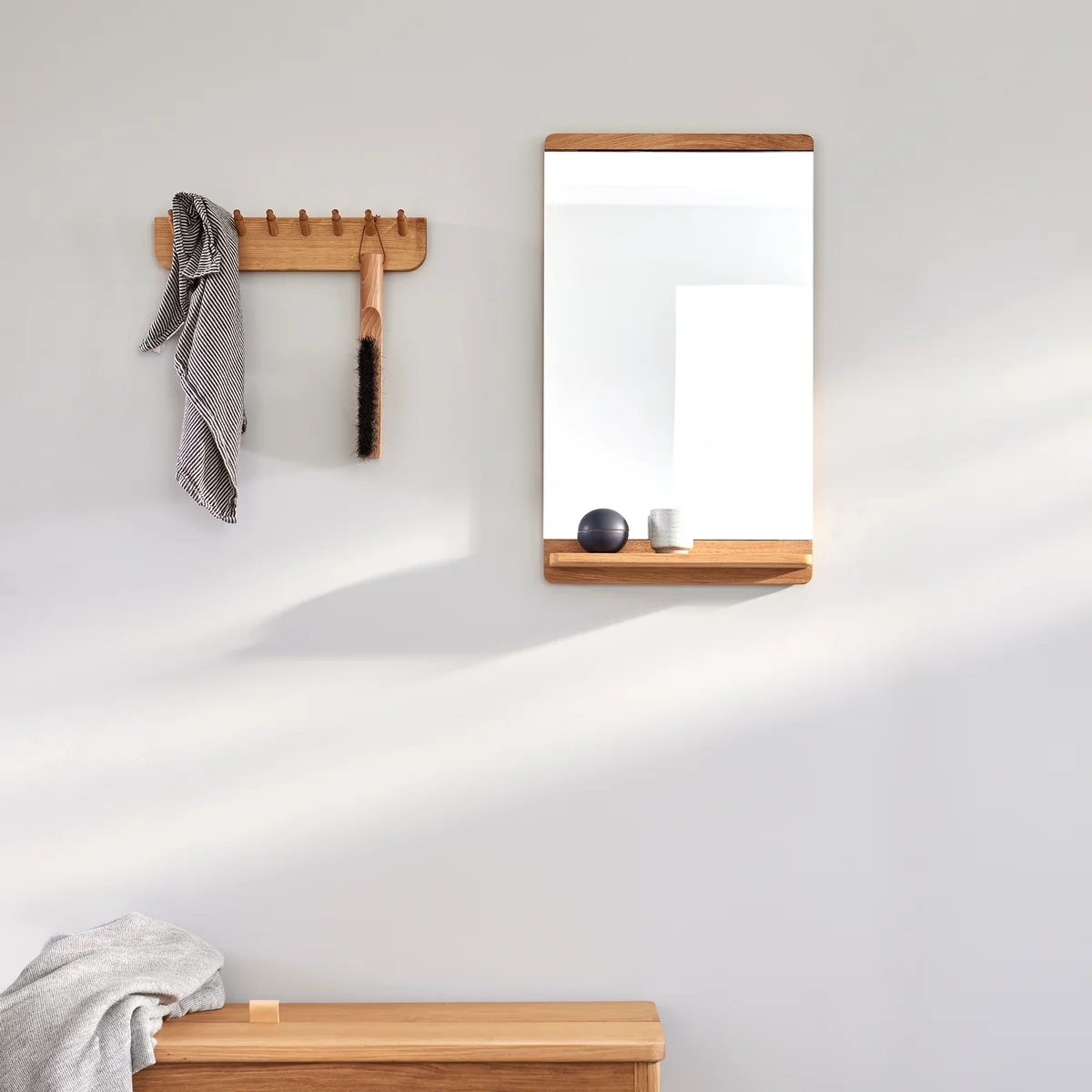 Form & Refine - Rim Wandspiegel