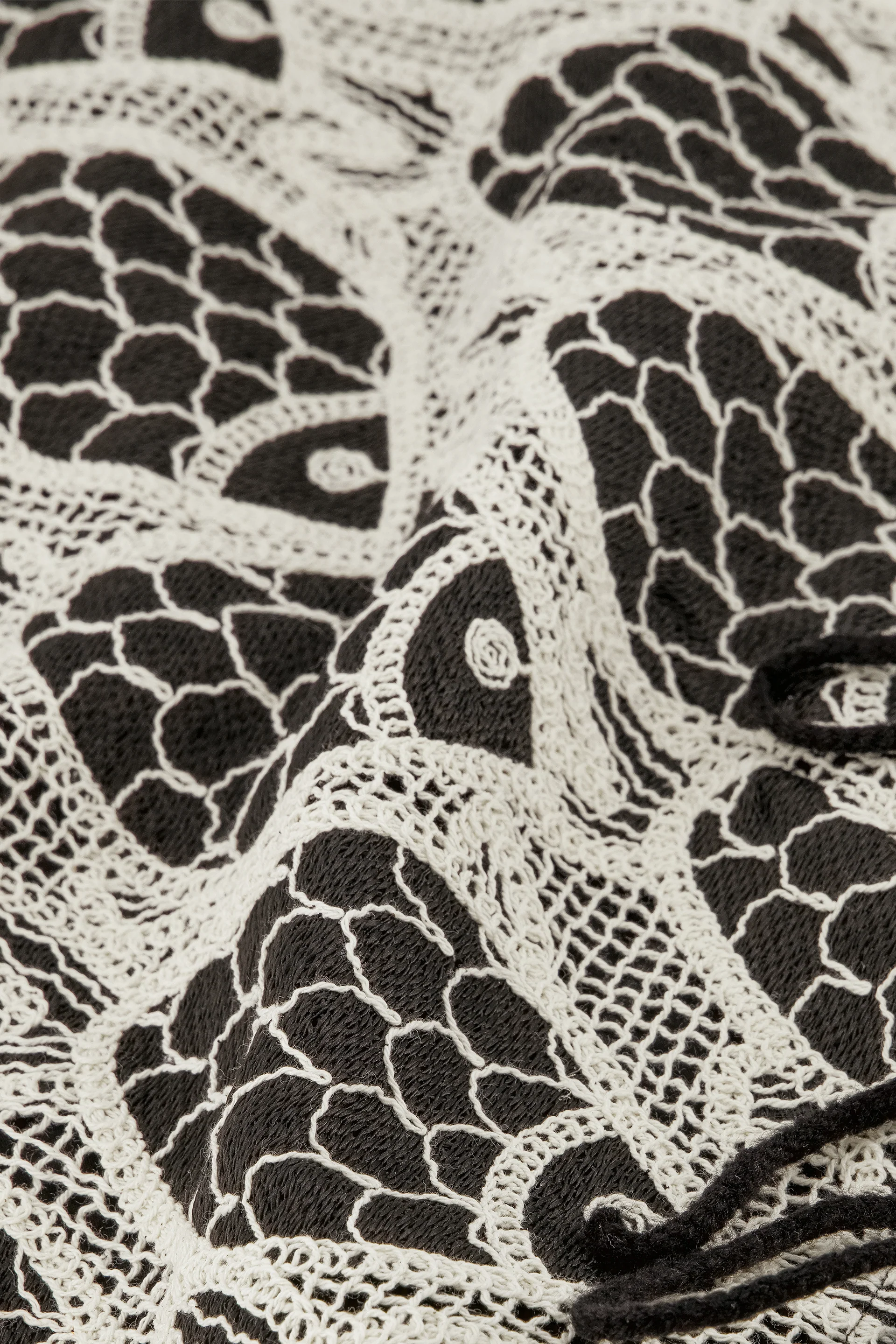 Luca Top | Cosy White/Black