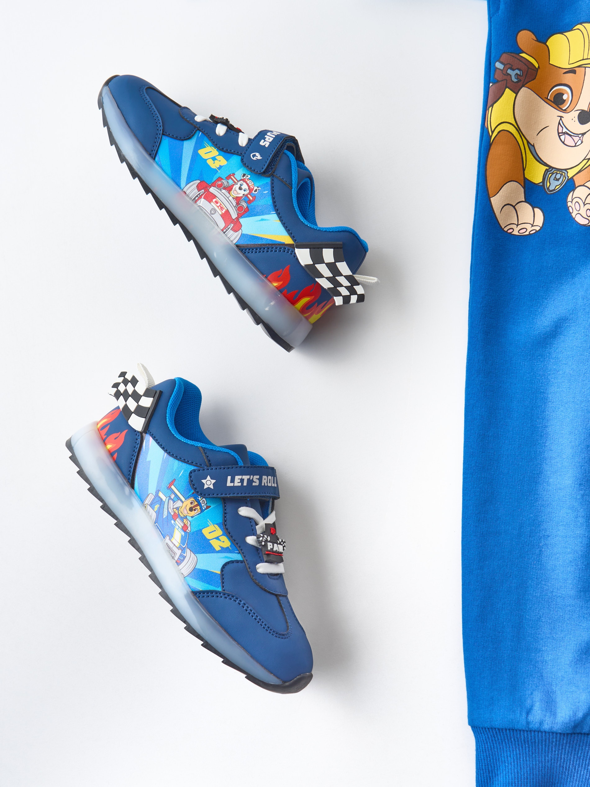 Sneakersy z podświetlaną podeszwą LED PAW Patrol