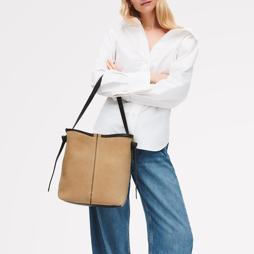 The Connaught - Medium Ziptop Shoulder