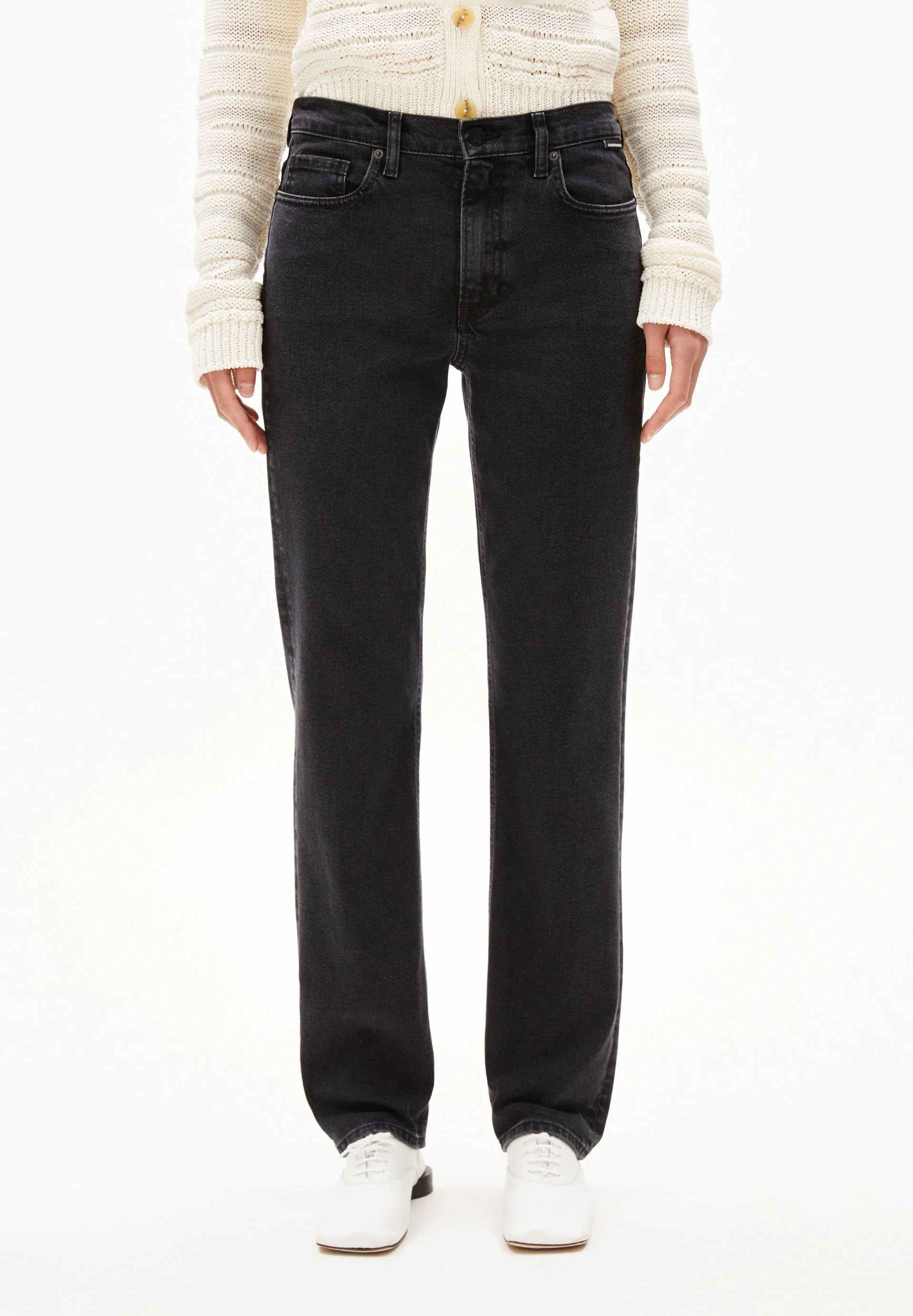 CARENAA MID STRAIGHT JEANS