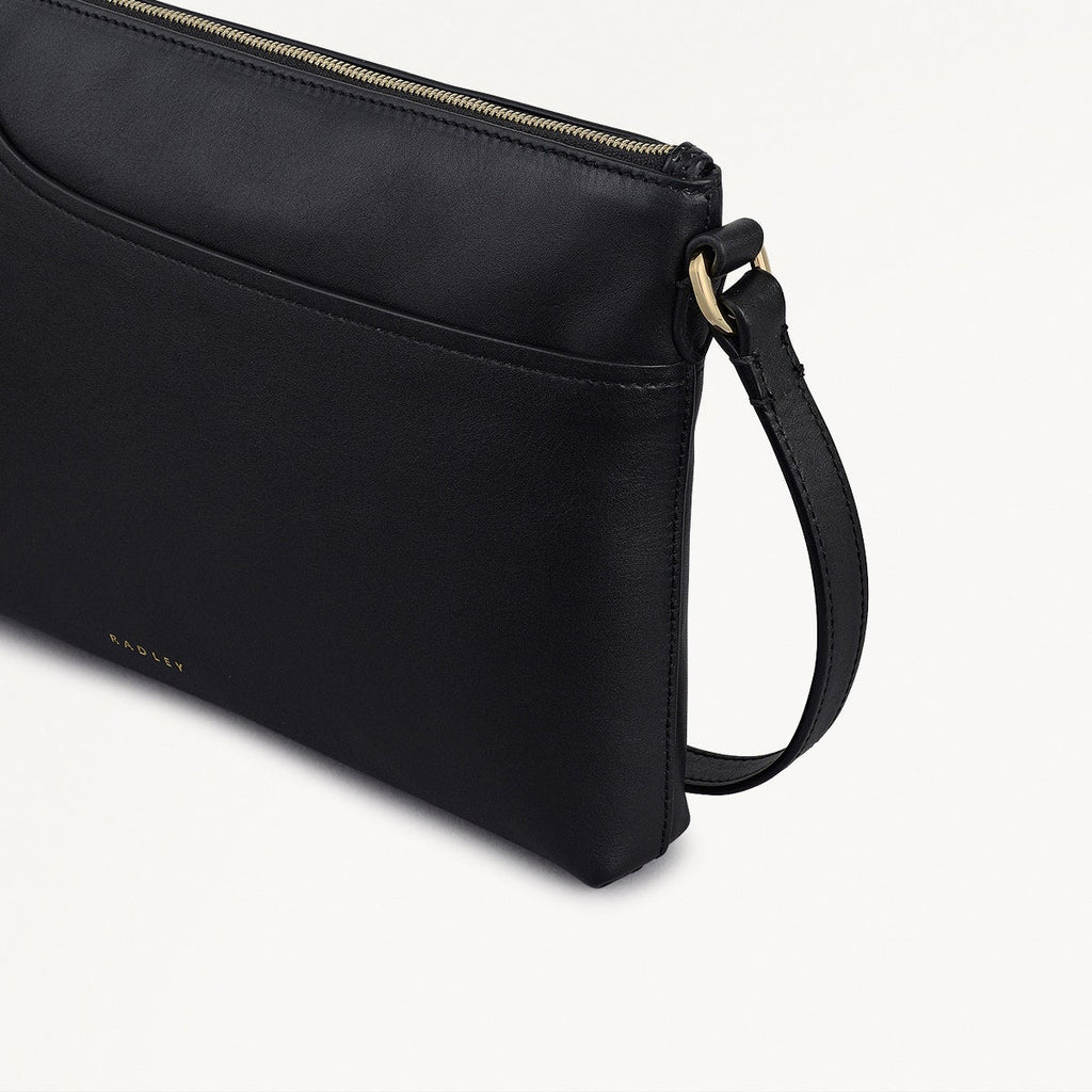 Pockets - Medium Ziptop East-West Cross Body Bag