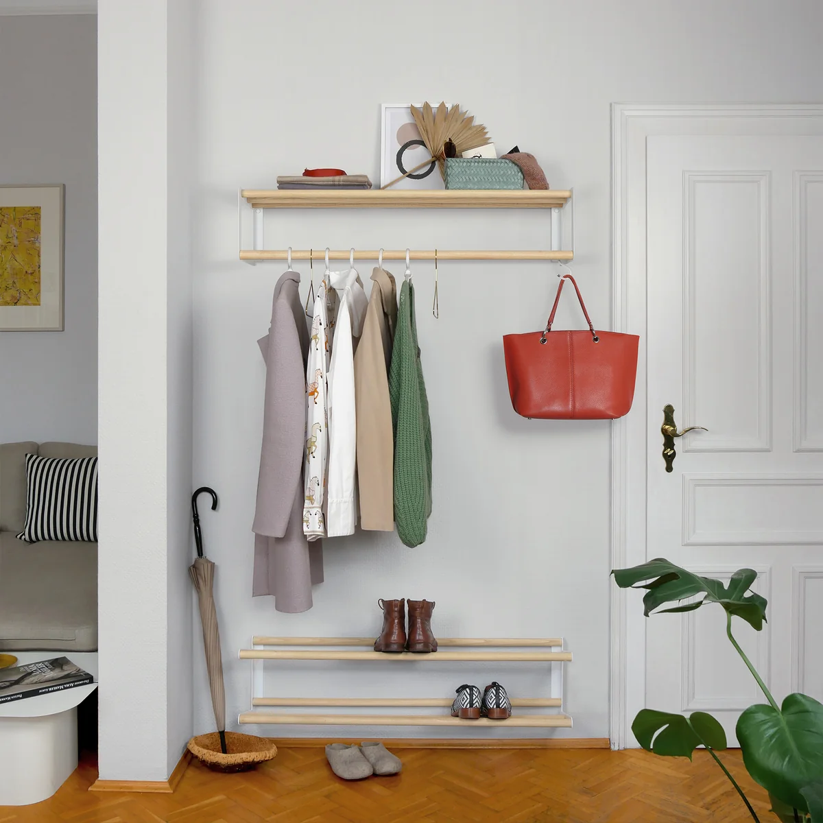 vonbox - Wandgarderobe Stixx, Esche natur / weiß